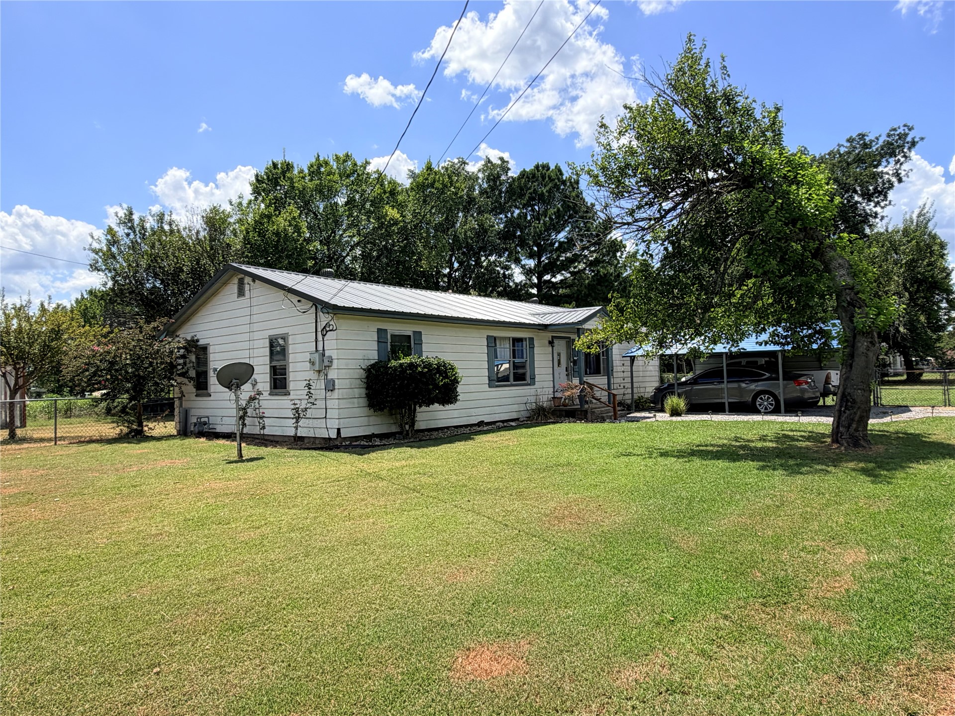 617 W 7th Street Kiowa OK 74553