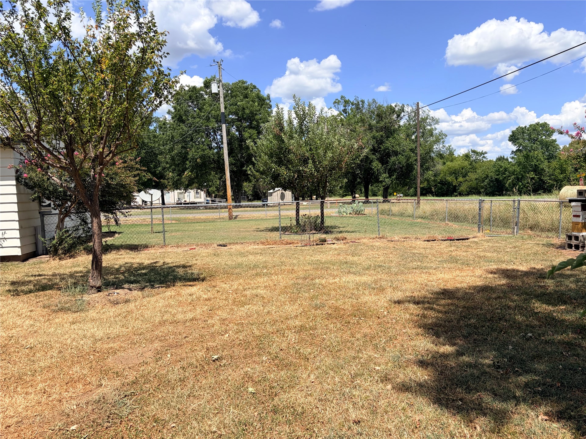 617 W 7th Street Kiowa OK 74553