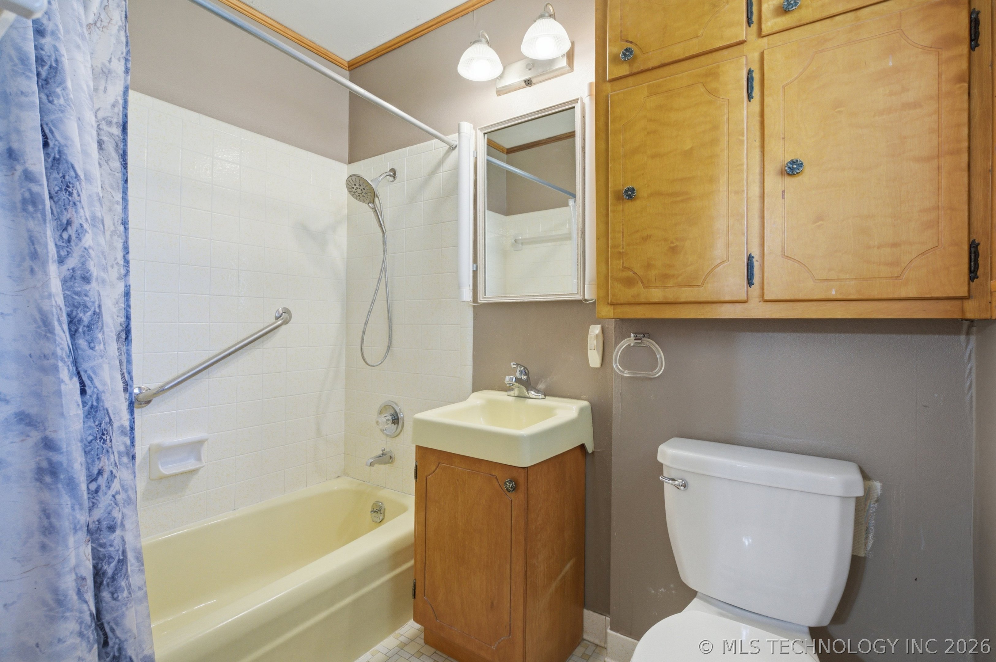 8726 E 14th Street Tulsa OK 74112
