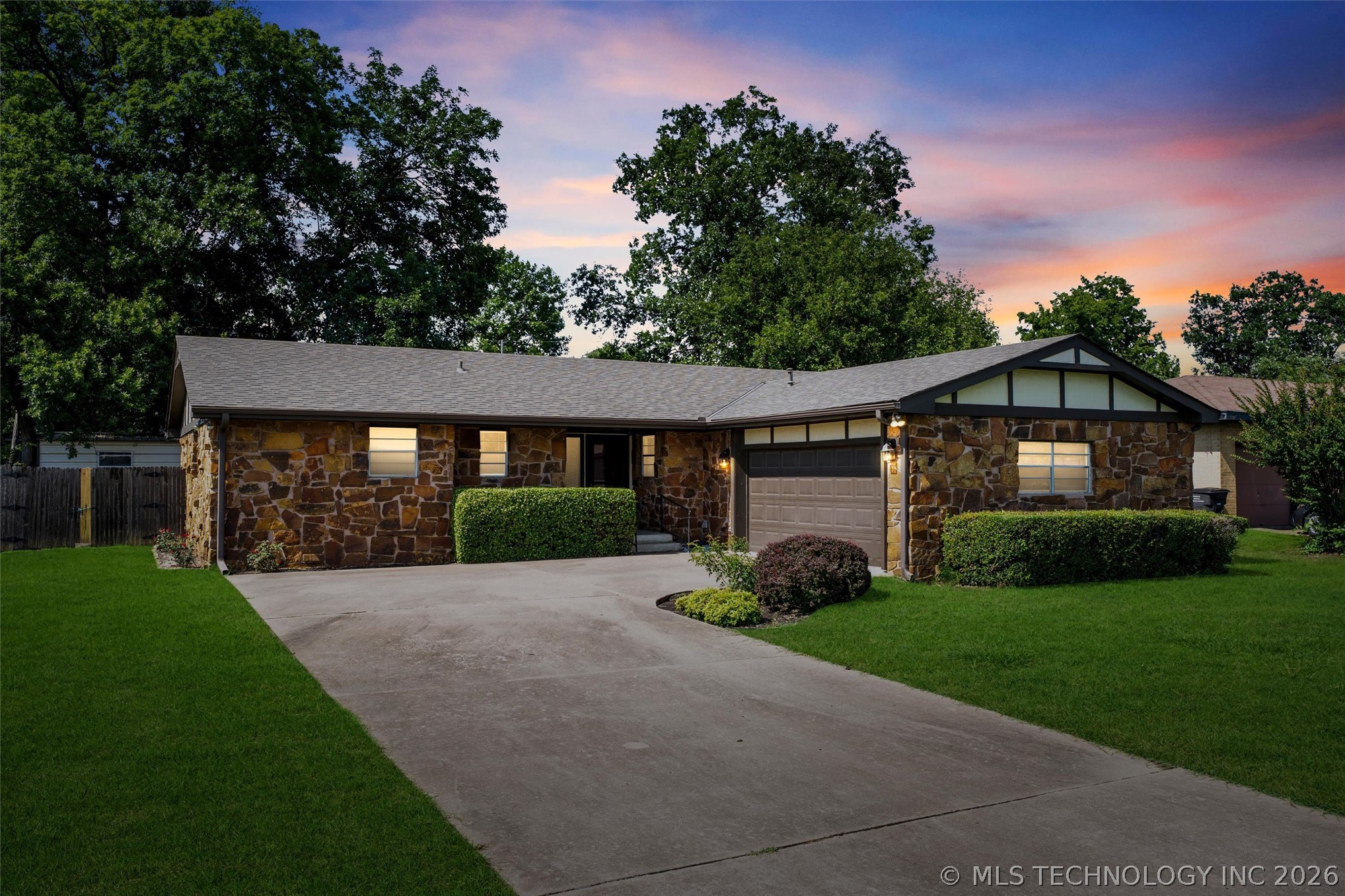 3812 Fairview Road Bartlesville OK 74006