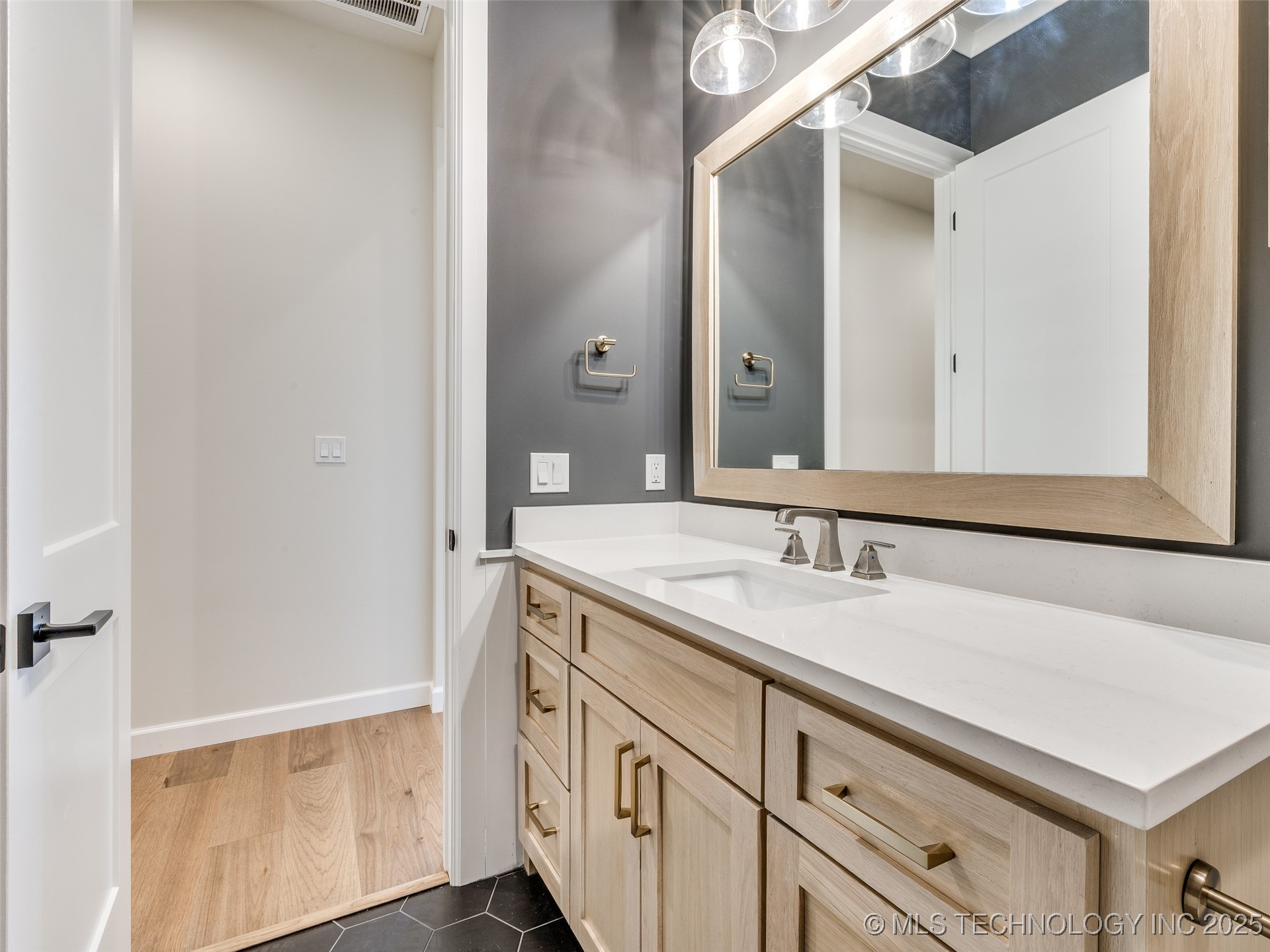 11909 S Vandalia Avenue Tulsa OK 74137