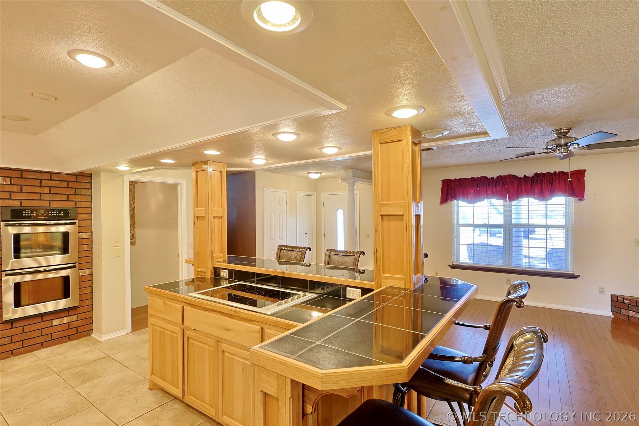 1002 W Knisley Avenue Checotah OK 74426