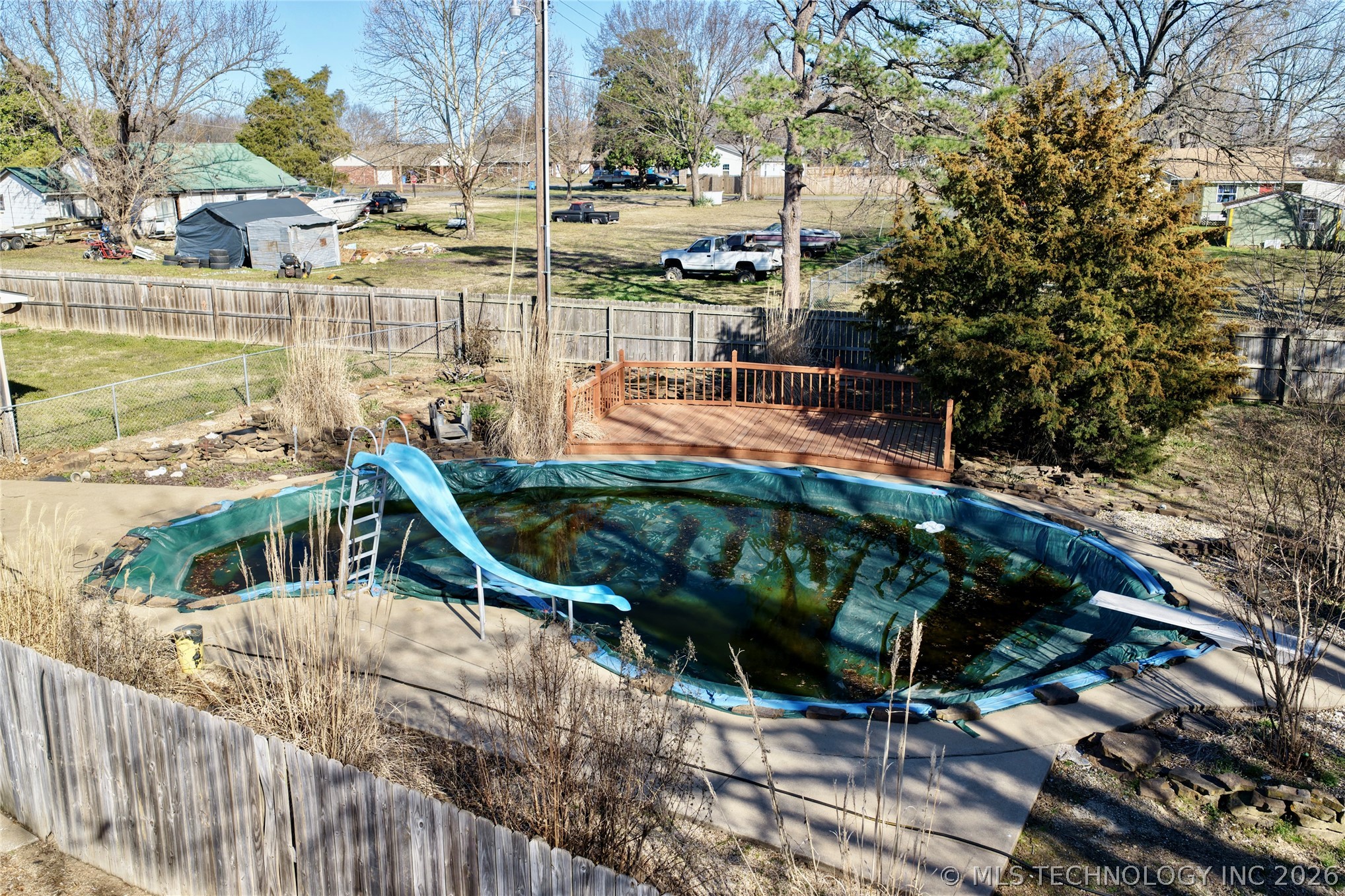 1002 W Knisley Avenue Checotah OK 74426