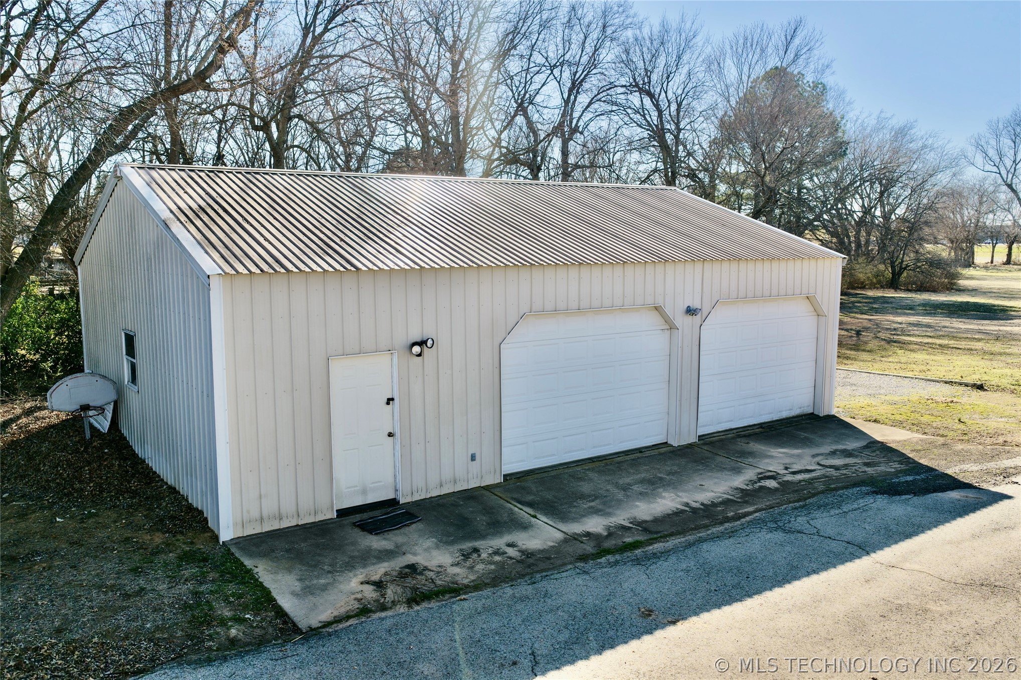 1002 W Knisley Avenue Checotah OK 74426