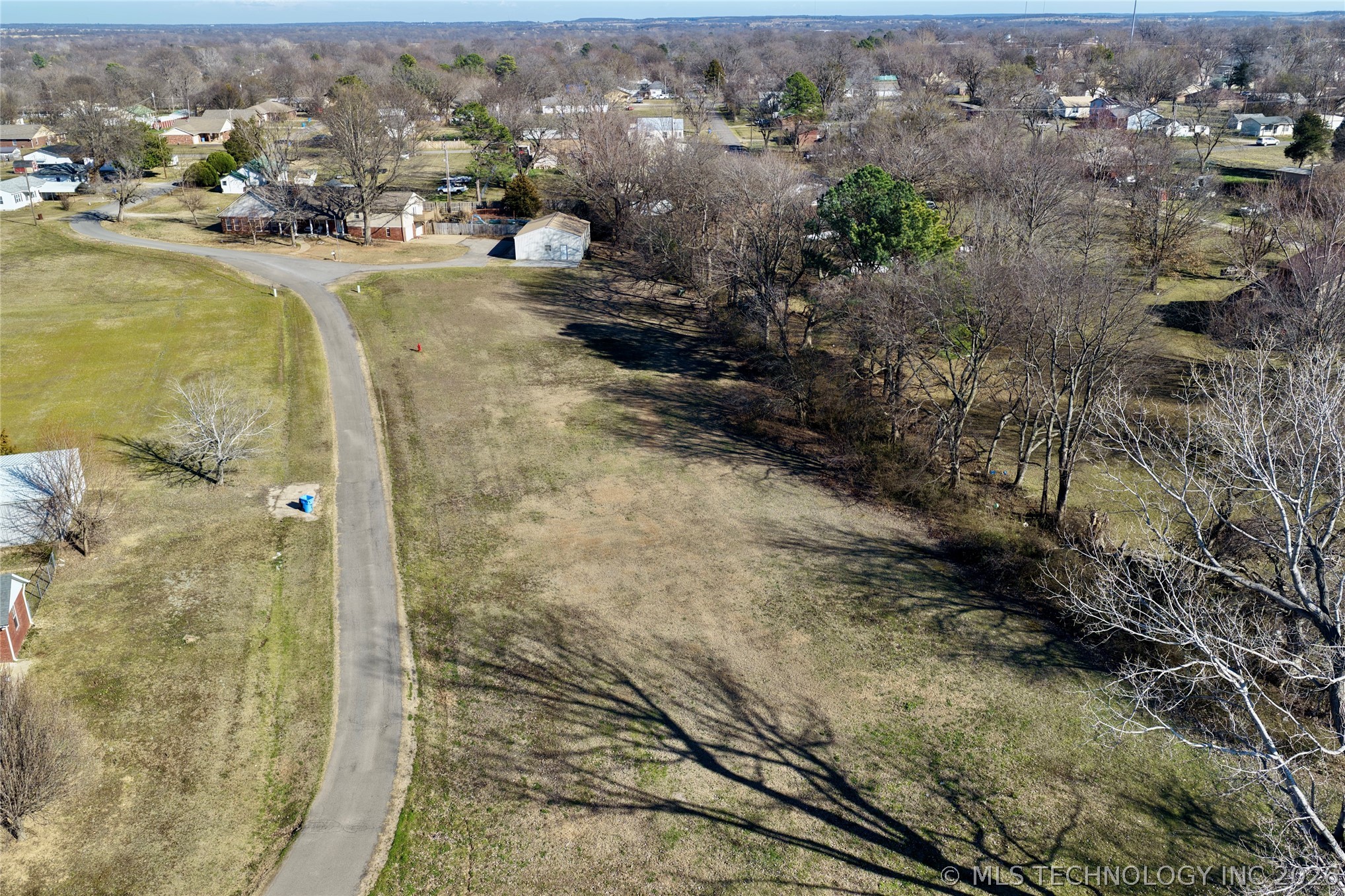 1002 W Knisley Avenue Checotah OK 74426