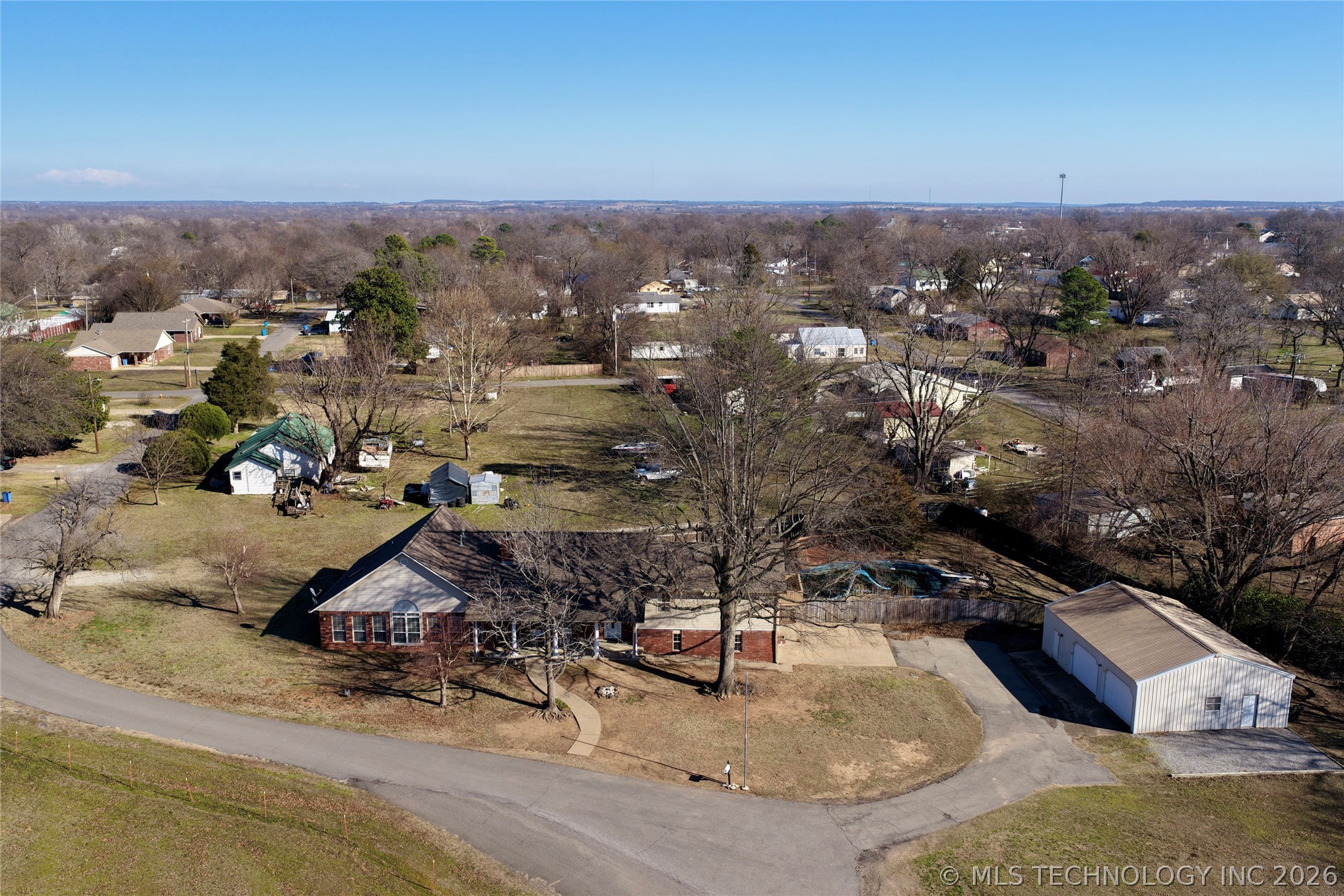 1002 W Knisley Avenue Checotah OK 74426