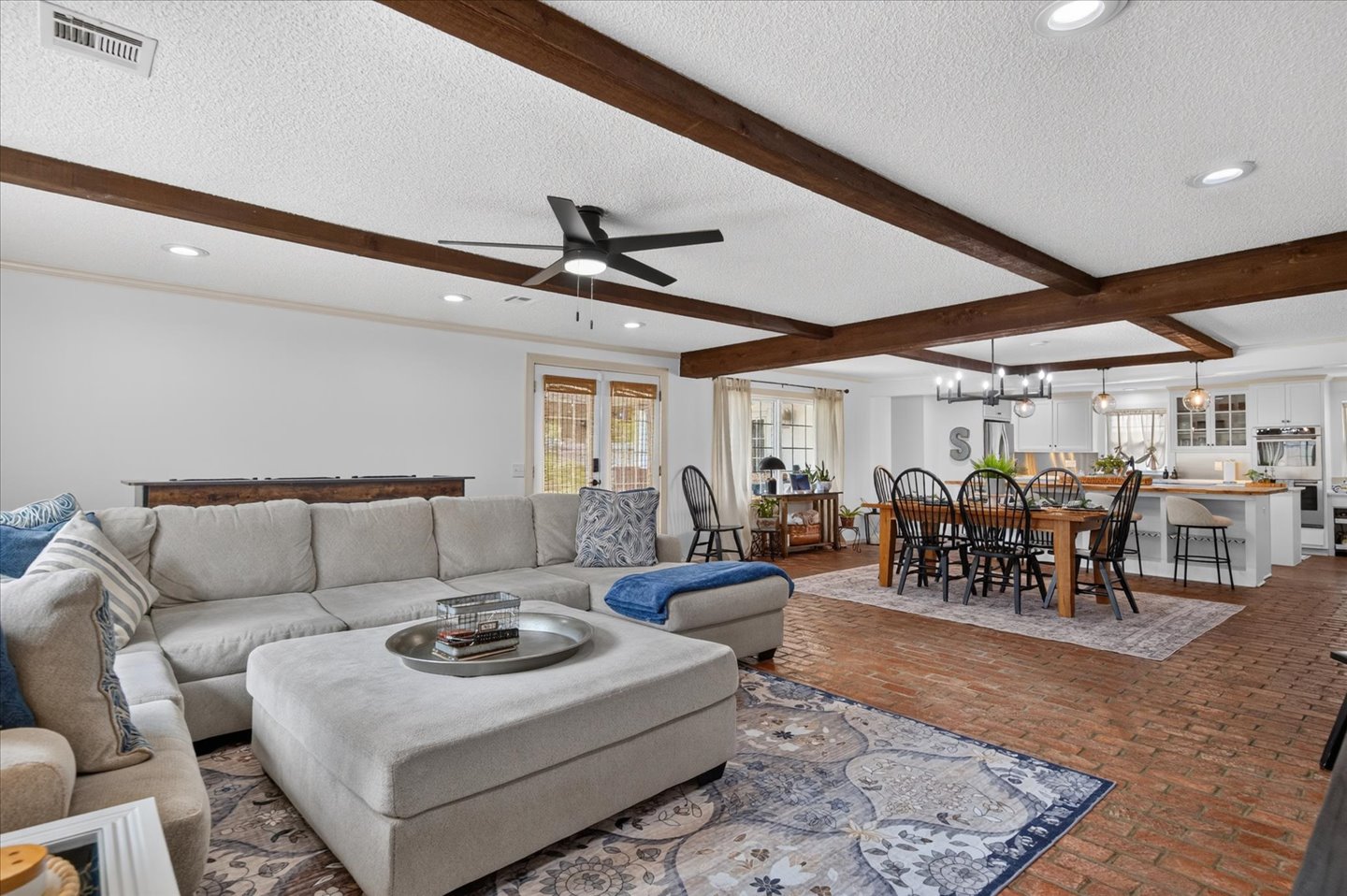 1727 S Johnstone Avenue Bartlesville OK 74003