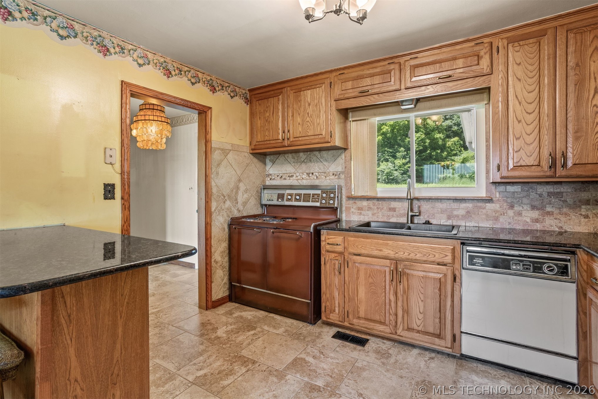 2219 N Main Street Tulsa OK 74106