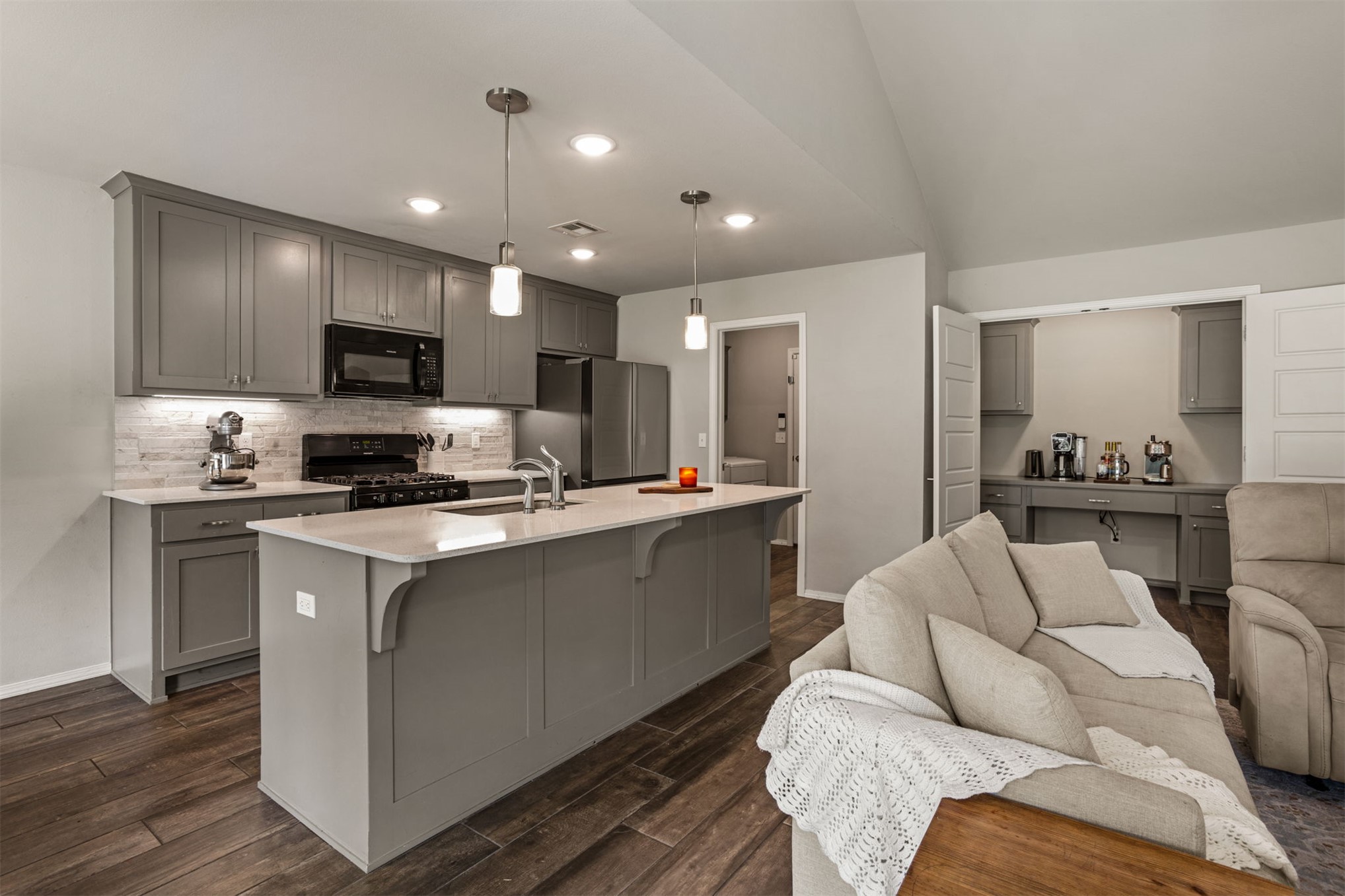 1901 E Winston Street Broken Arrow OK 74011