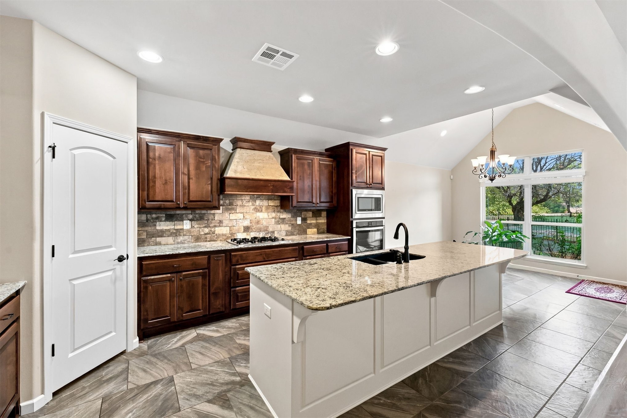 14157 E 580 Road Inola OK 74036