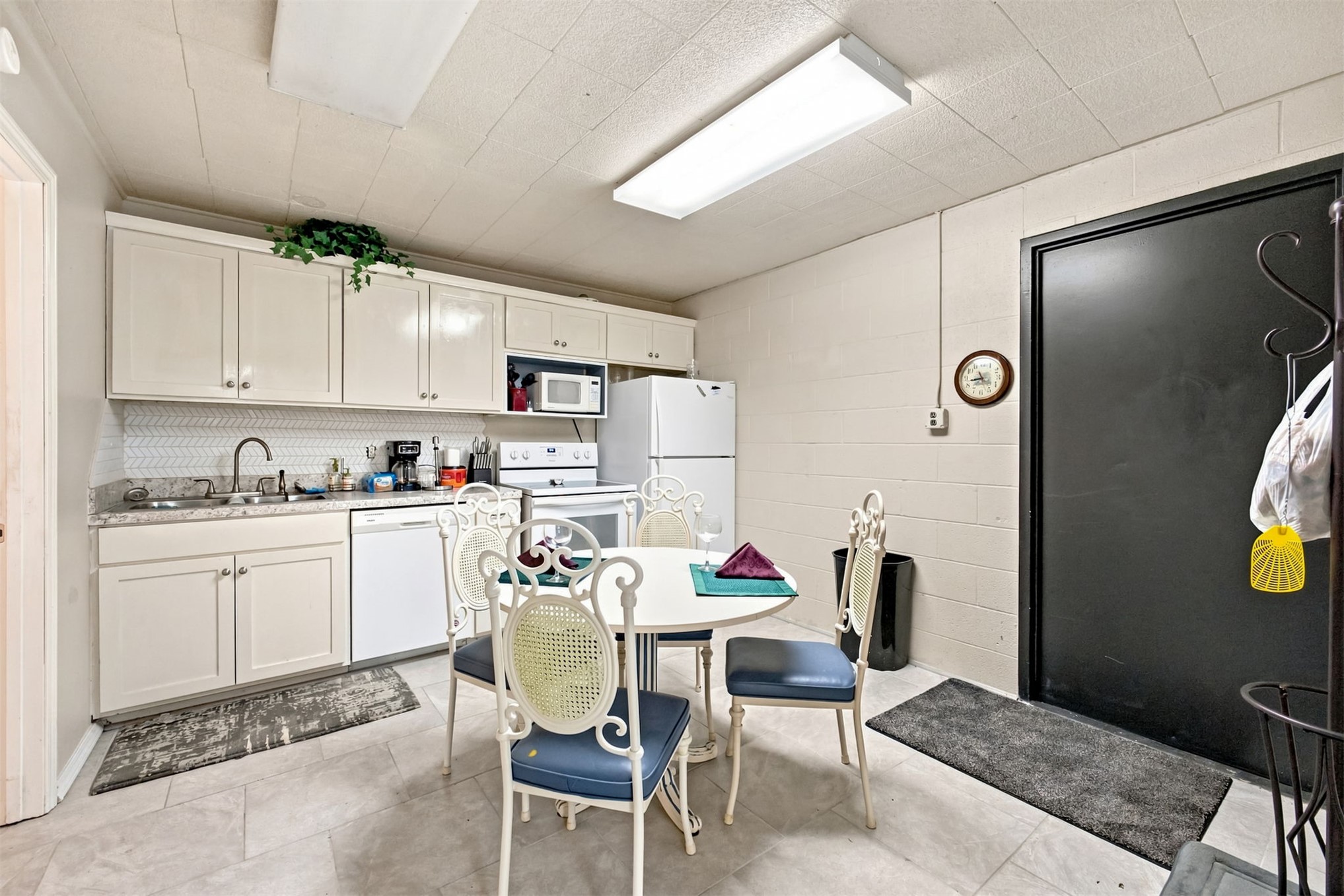 14157 E 580 Road Inola OK 74036