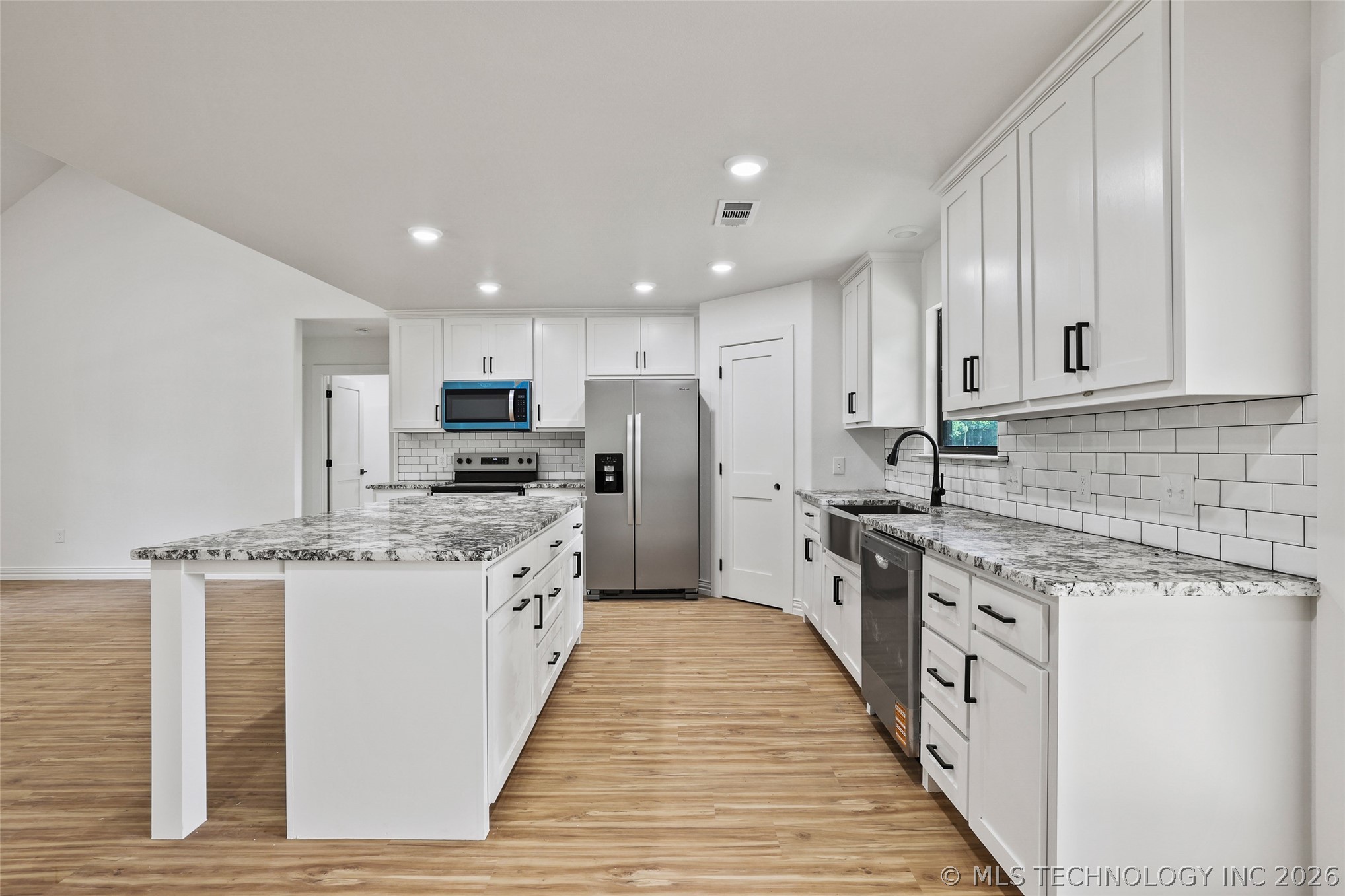 6915 Sims Road Colbert OK 74733