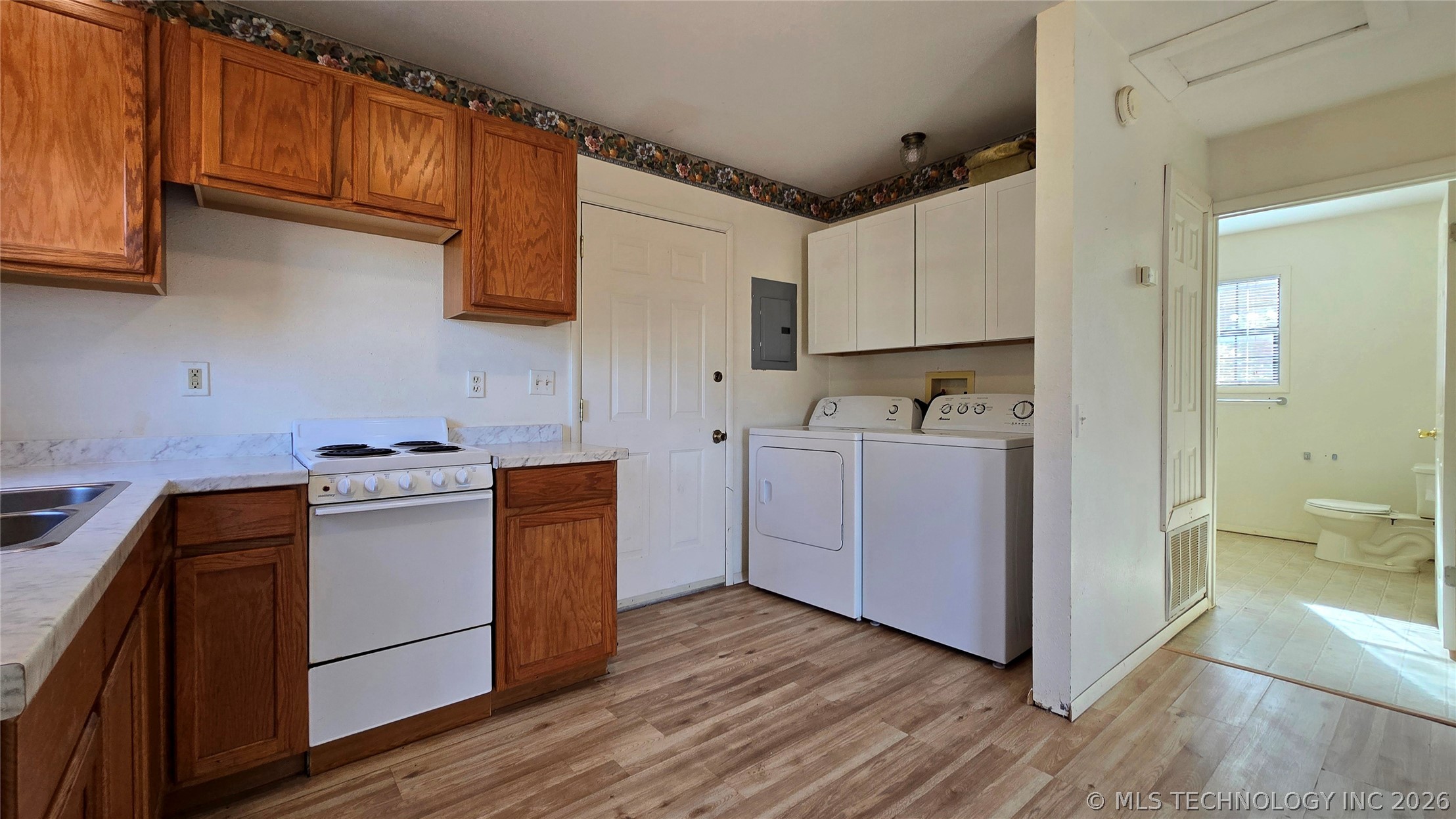 240 W French Street Eufaula OK 74432