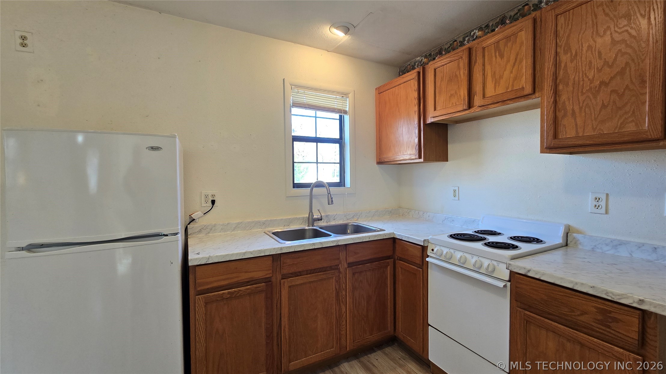 240 W French Street Eufaula OK 74432