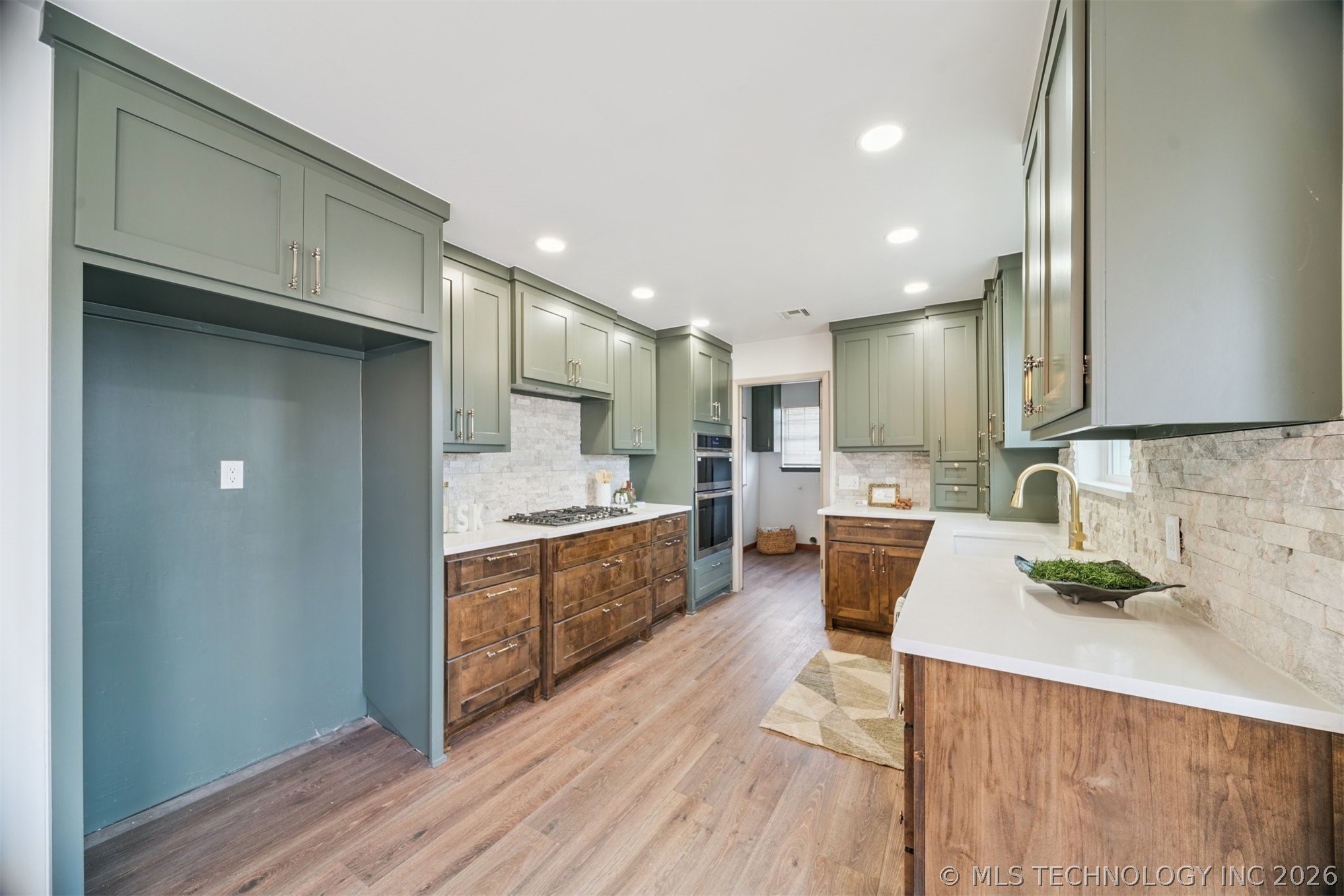 5855 E 46th Place Tulsa OK 74135