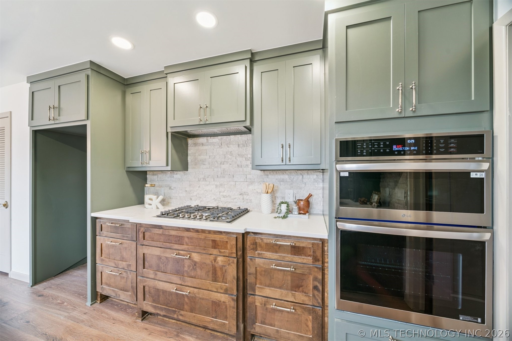 5855 E 46th Place Tulsa OK 74135
