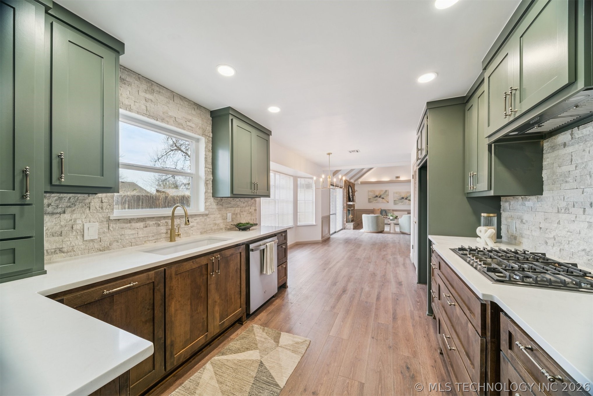 5855 E 46th Place Tulsa OK 74135