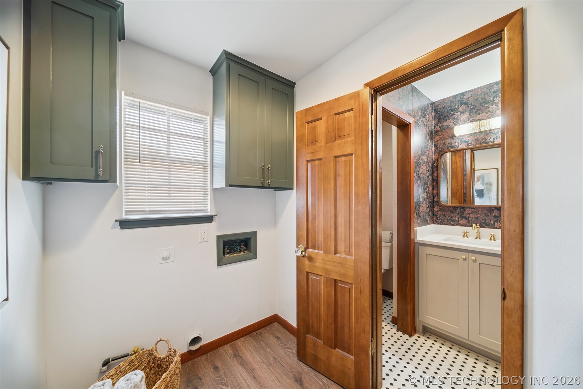 5855 E 46th Place Tulsa OK 74135