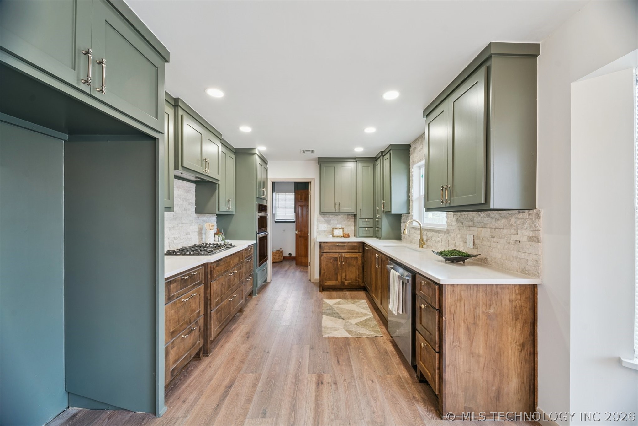 5855 E 46th Place Tulsa OK 74135