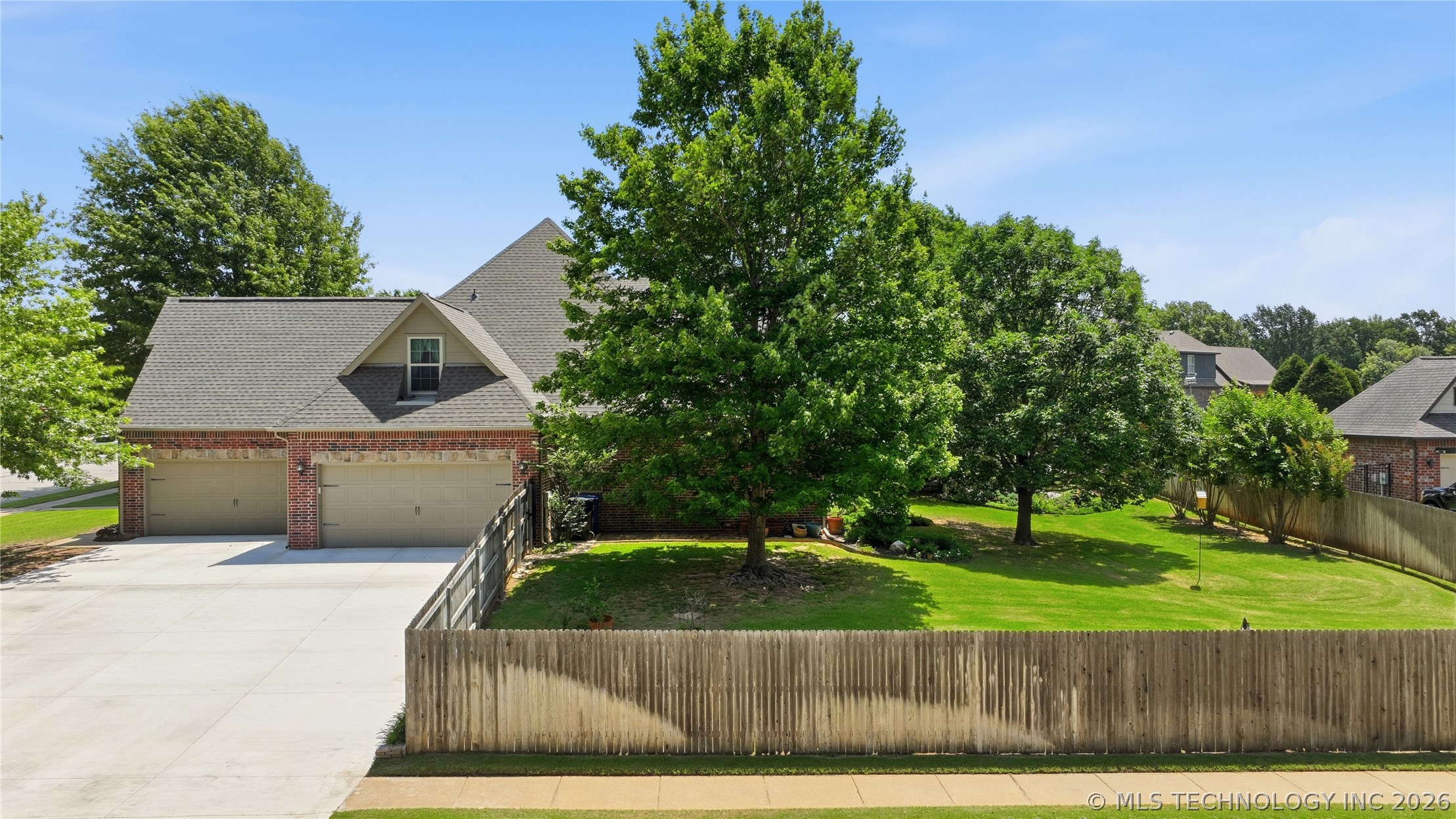 2009 W Decatur Street Broken Arrow OK 74011