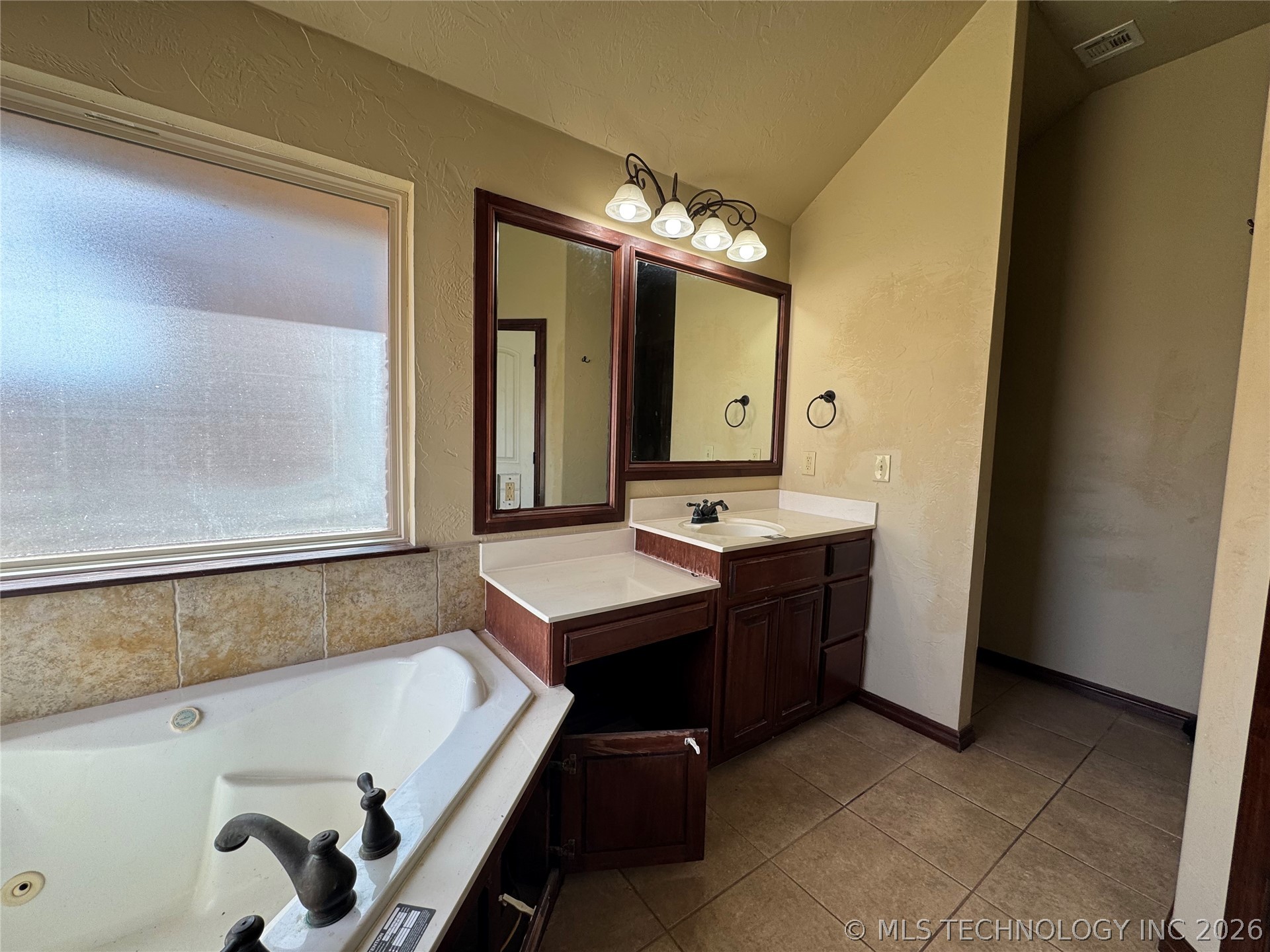 5125 SW 123rd Street Oklahoma City OK 73173
