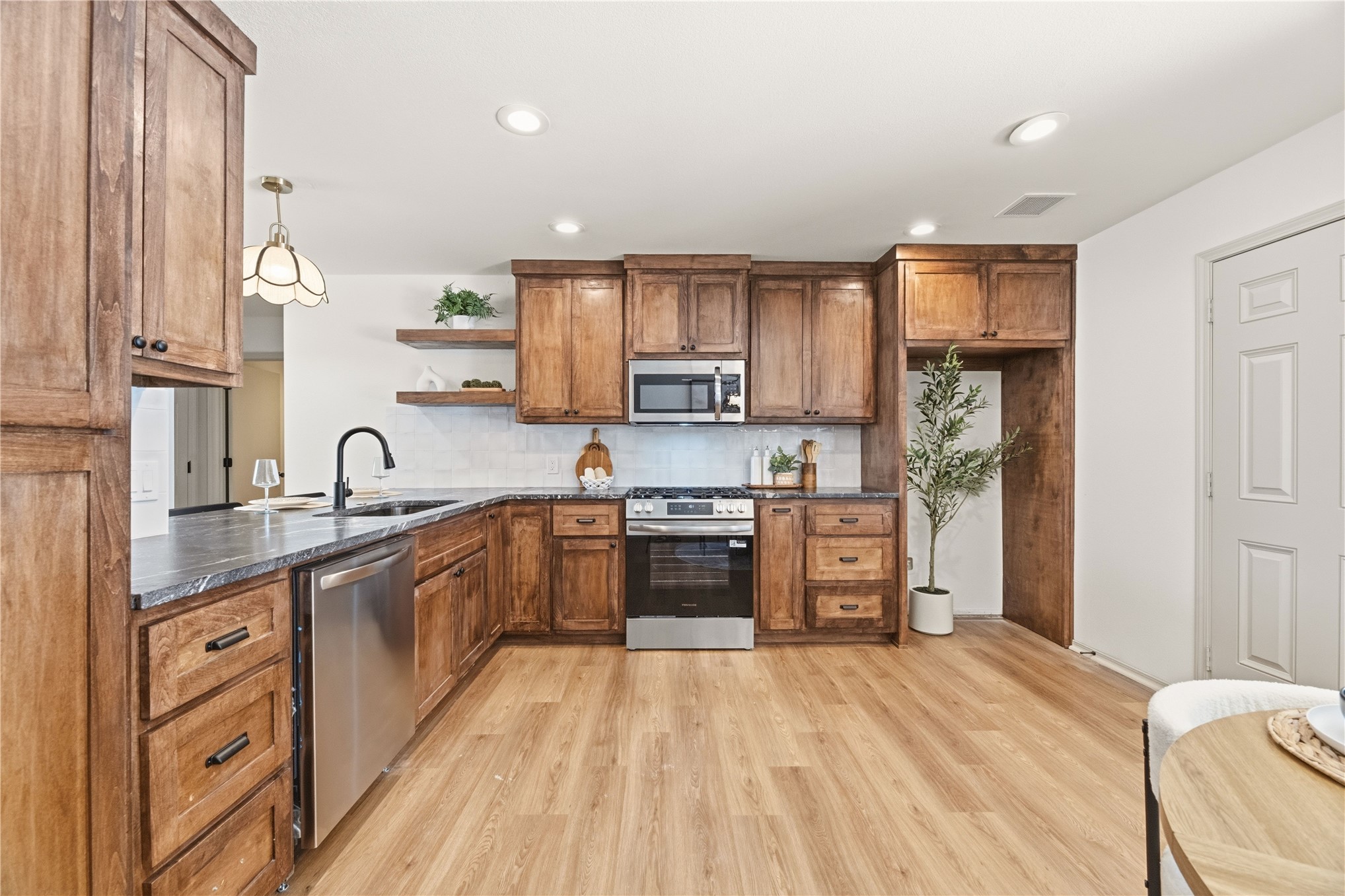218 W Fairlane Drive Sapulpa OK 74066