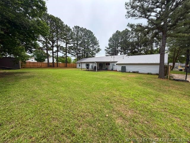 500 Diamond Holdenville OK 74848