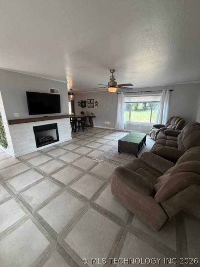 500 Diamond Holdenville OK 74848
