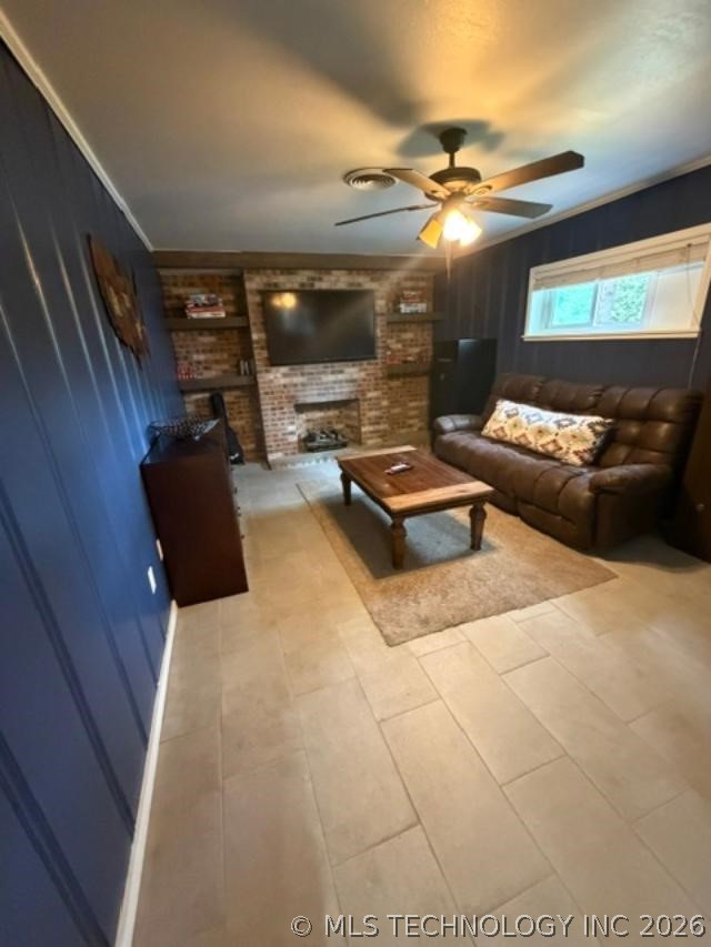500 Diamond Holdenville OK 74848