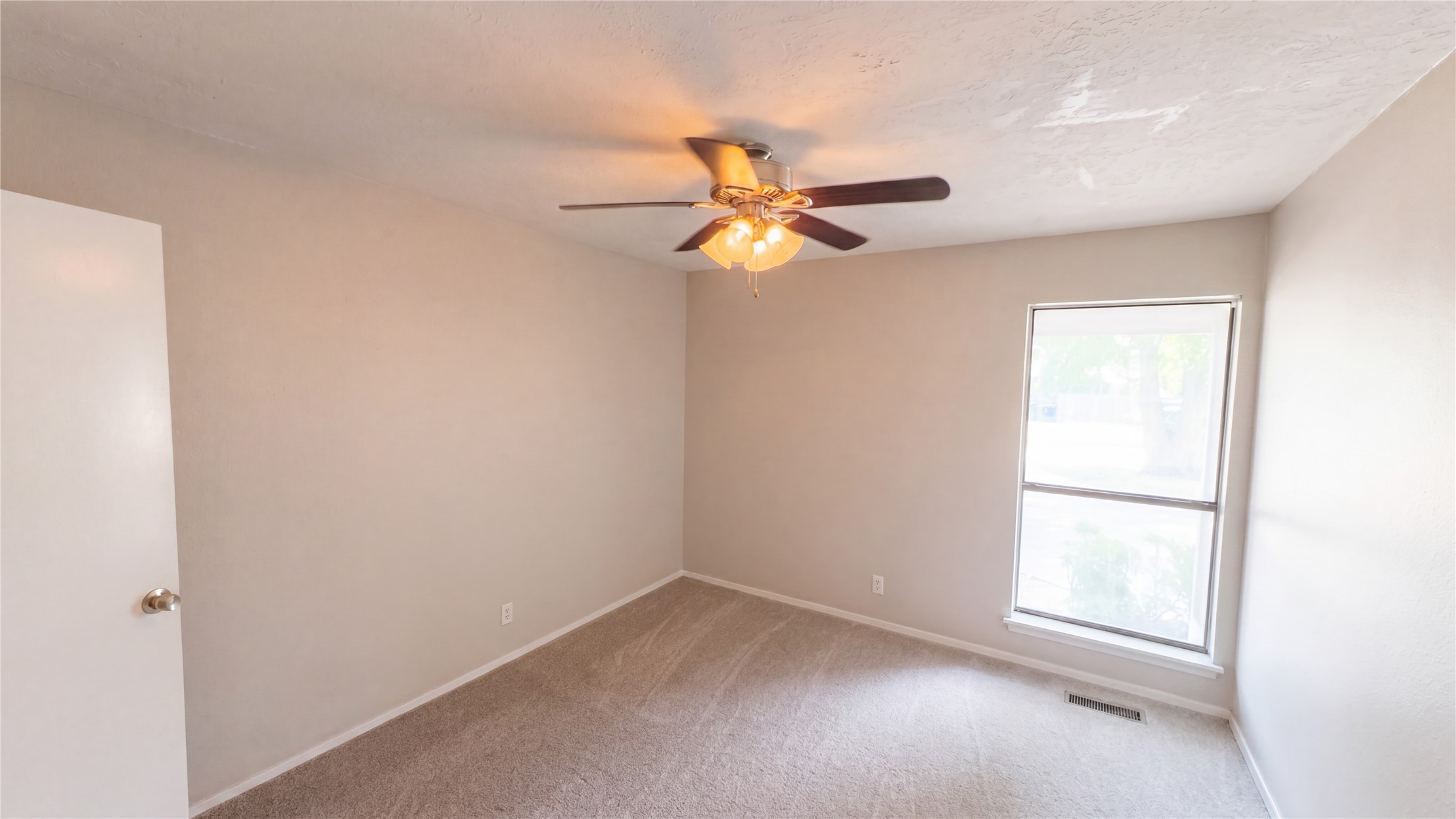 1409 S Walnut Avenue Broken Arrow OK 74012