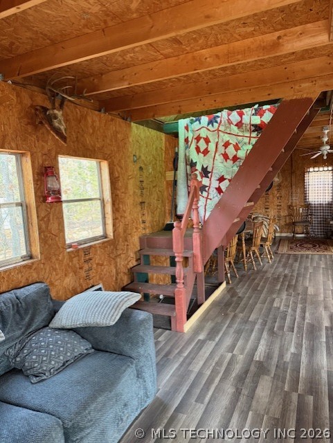 123 E Leflore County Drive Mccurtain OK 74944