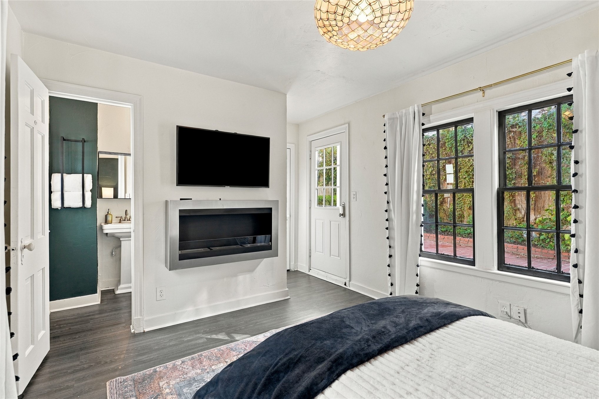 2154 E 31st Place Tulsa OK 74105