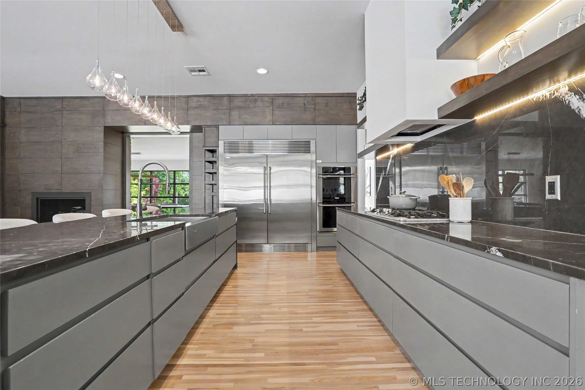 4303 S Lewis Avenue Tulsa OK 74105