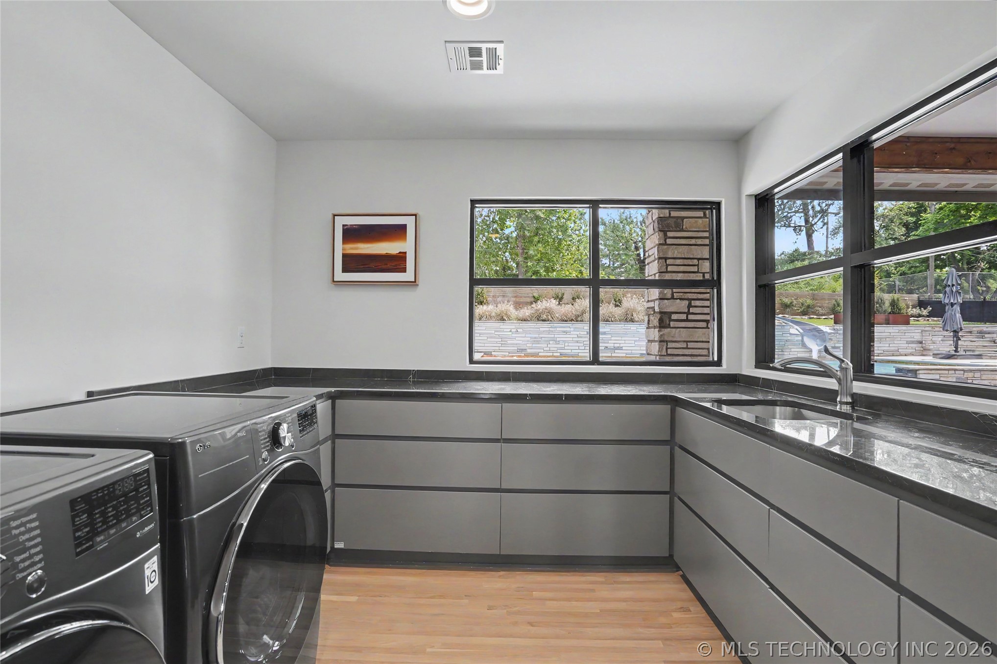 4303 S Lewis Avenue Tulsa OK 74105