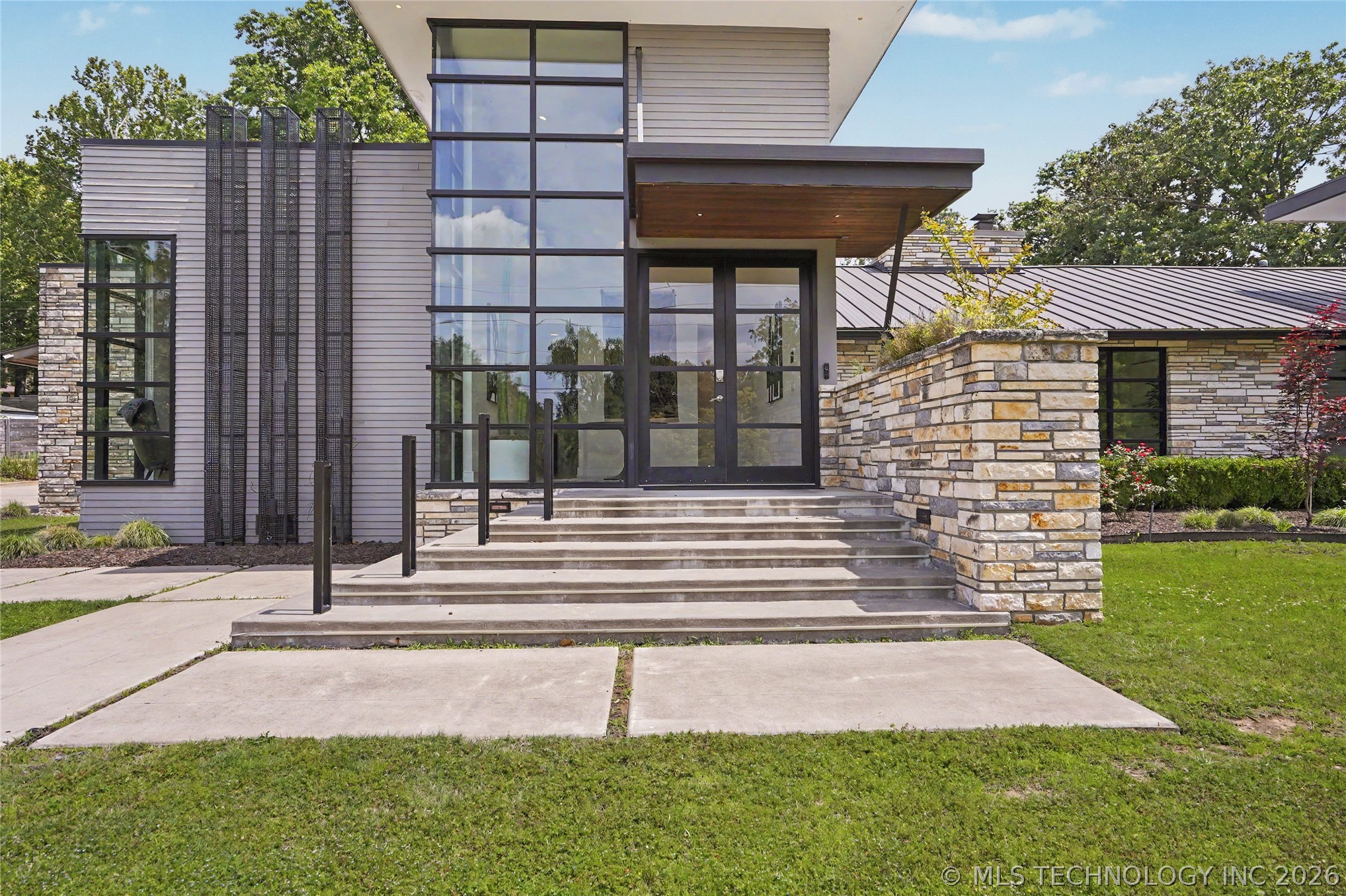 4303 S Lewis Avenue Tulsa OK 74105