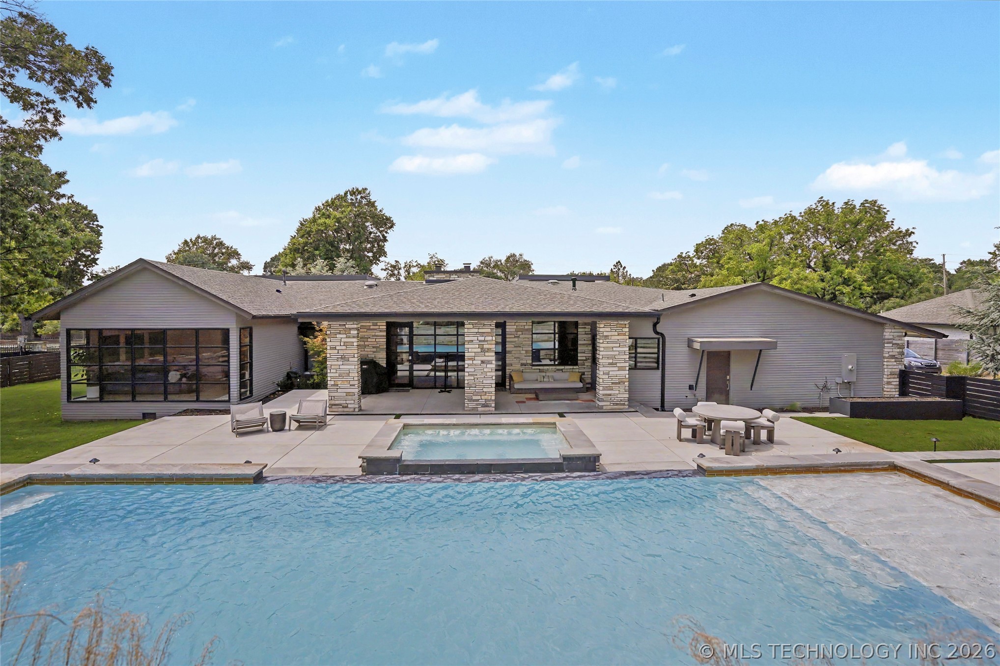 4303 S Lewis Avenue Tulsa OK 74105