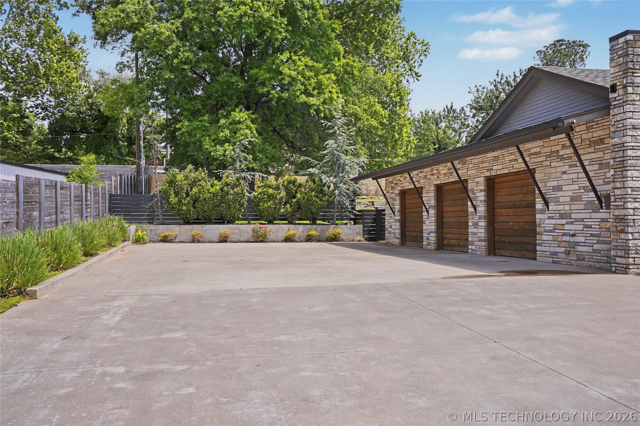 4303 S Lewis Avenue Tulsa OK 74105