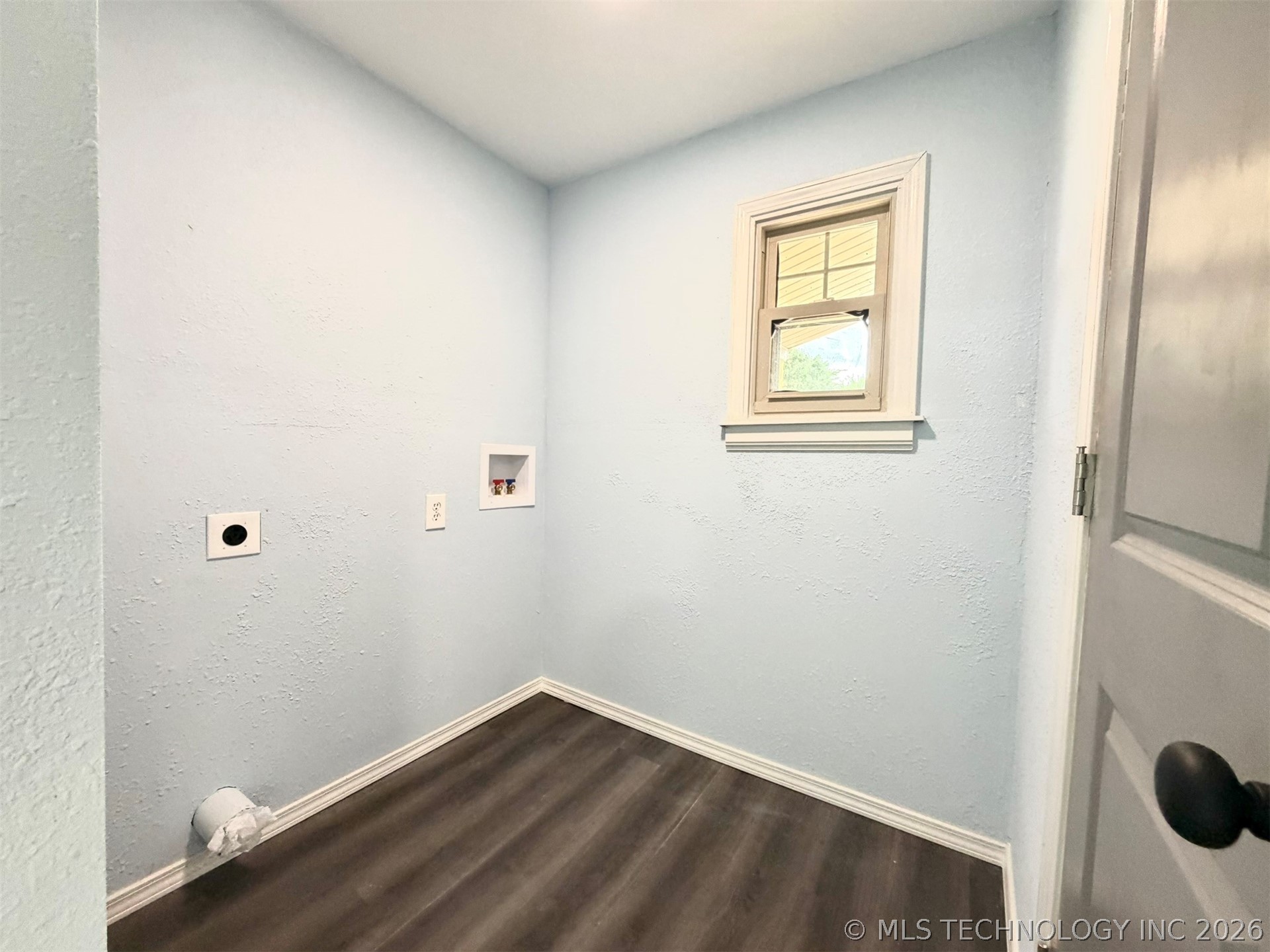 111 Amber Davis OK 73030