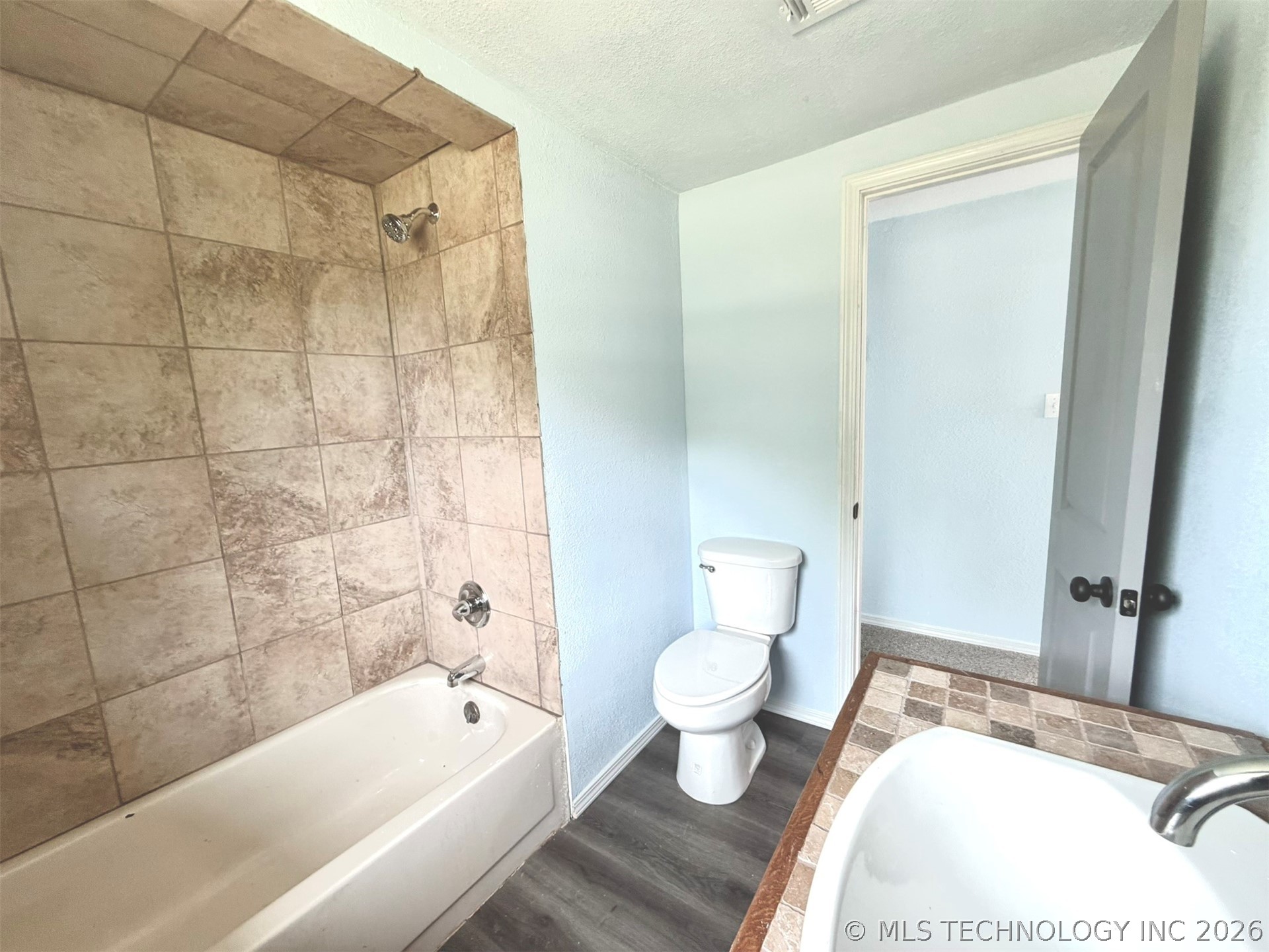 111 Amber Davis OK 73030