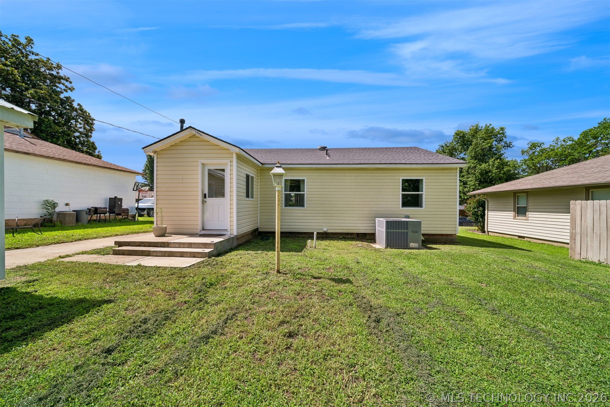 828 E 5th Street Cushing OK 74023