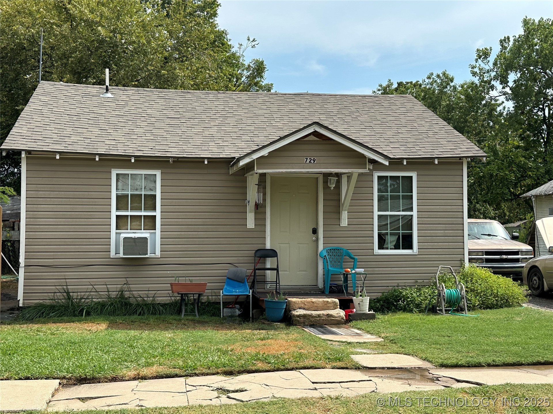 729 W 13th Ada OK 74820