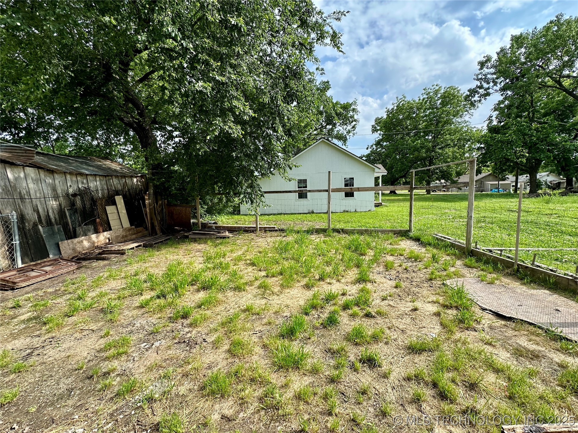 729 W 13th Ada OK 74820