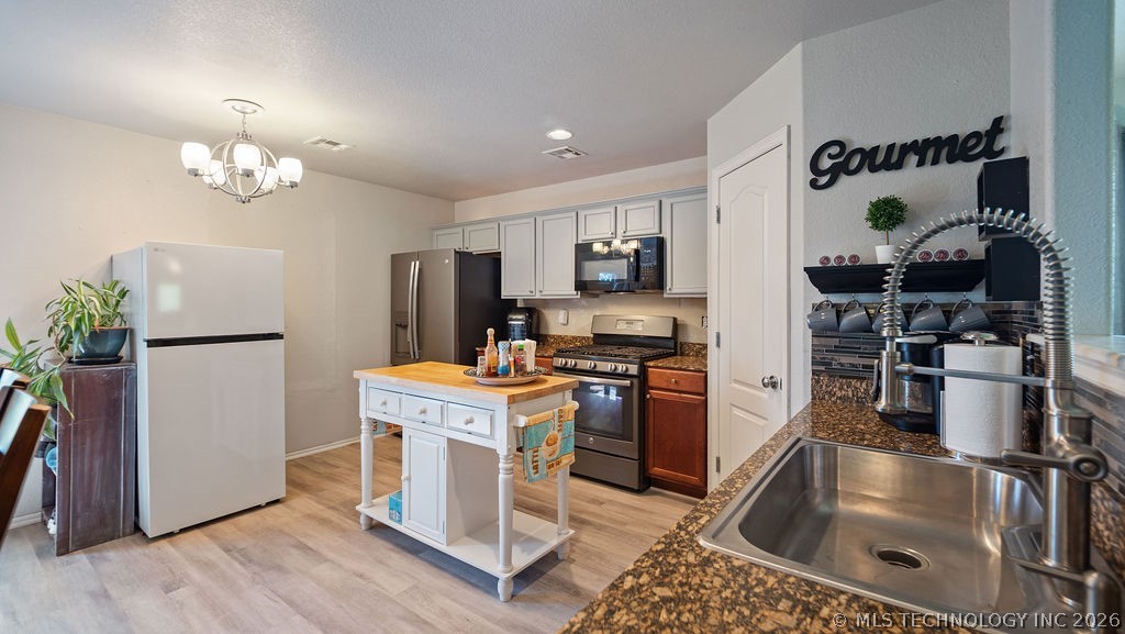 11420 E 110th Street N Owasso OK 74055