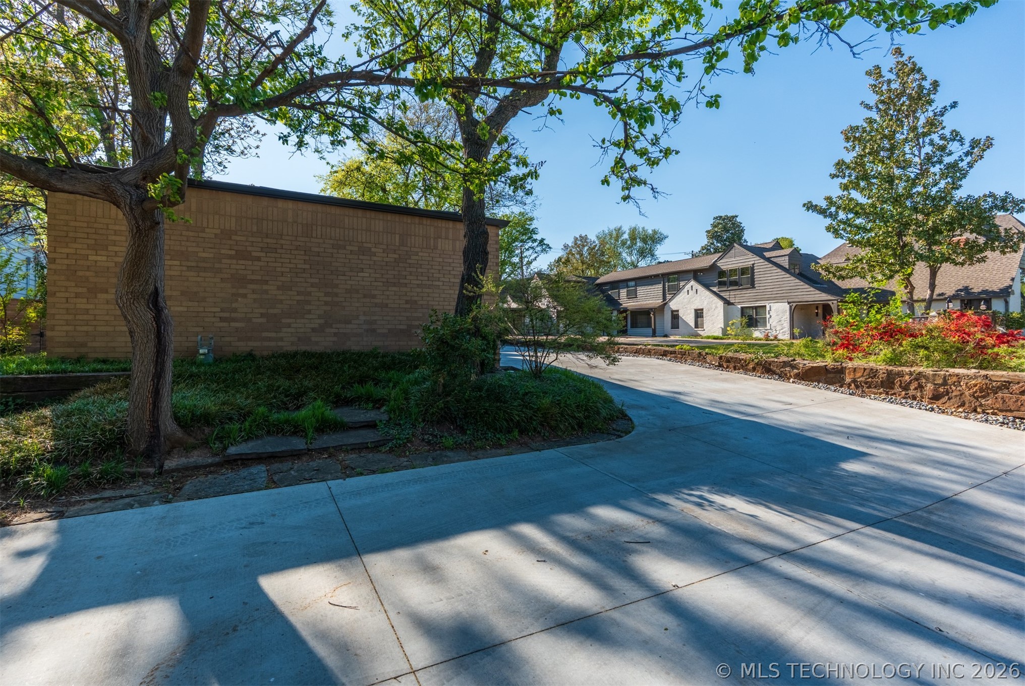 2660 S Utica Avenue Tulsa OK 74114