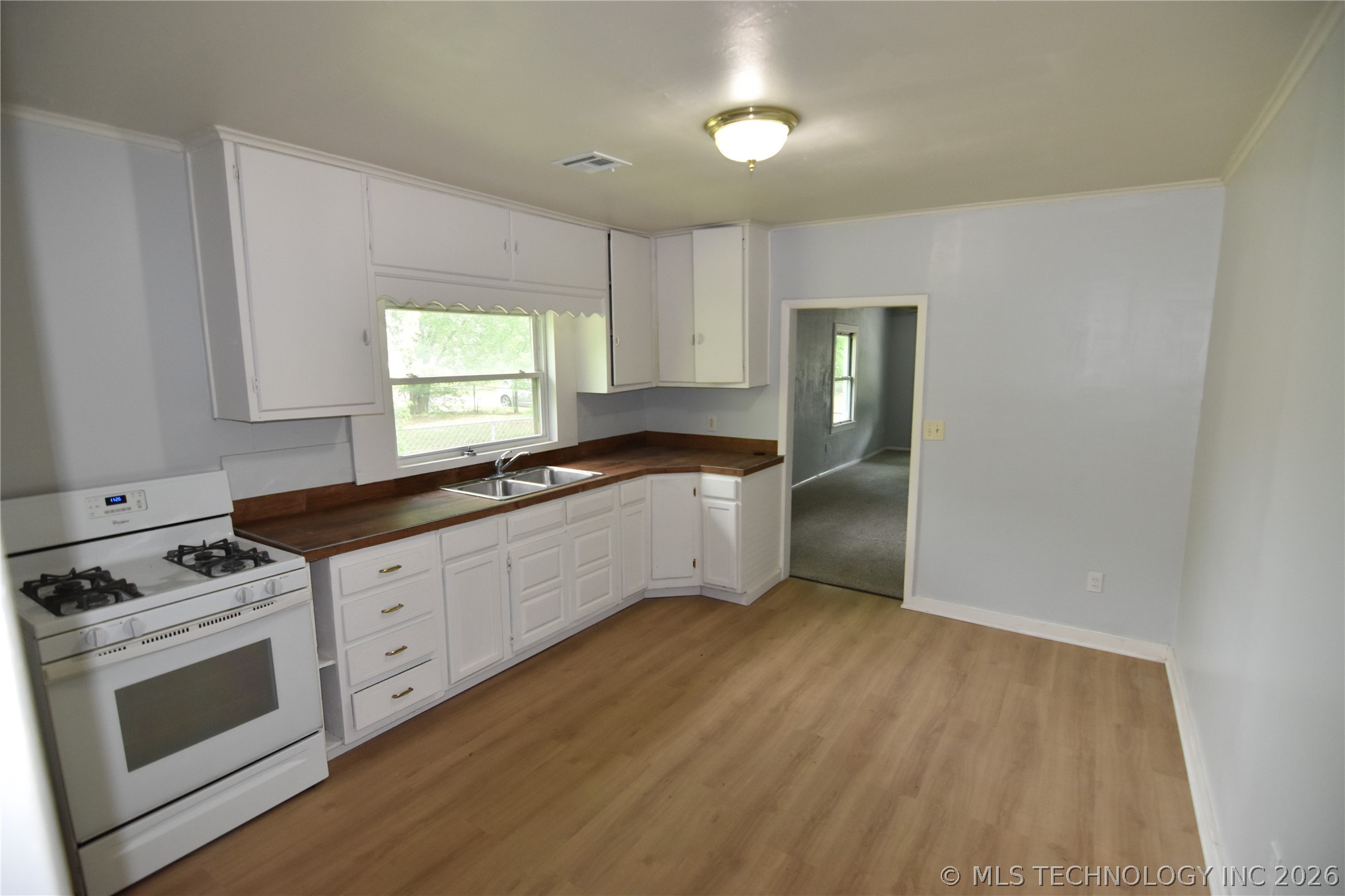813 S Elm Avenue Bartlesville OK 74003