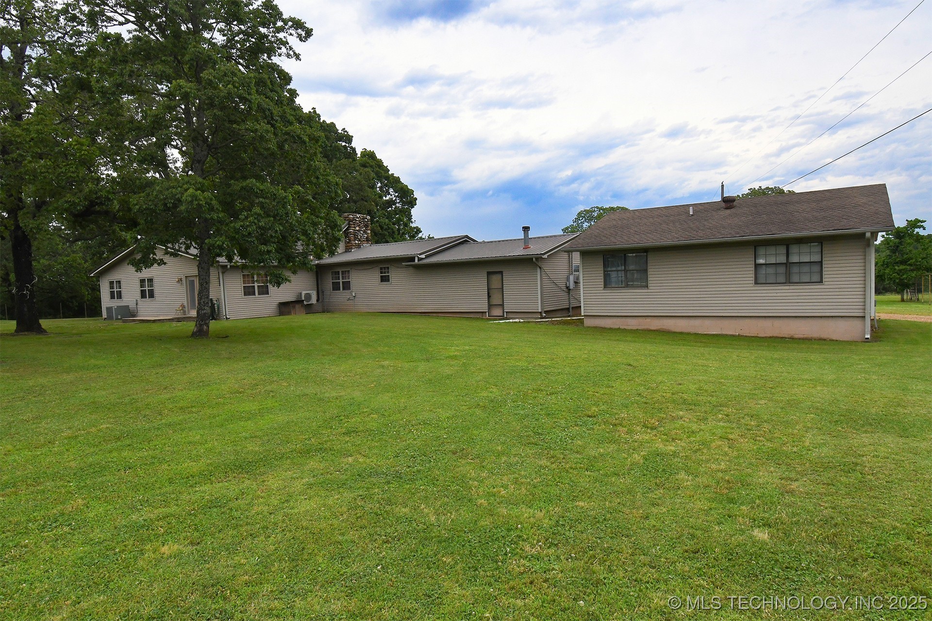 473763 E 993 Road Muldrow OK 74948