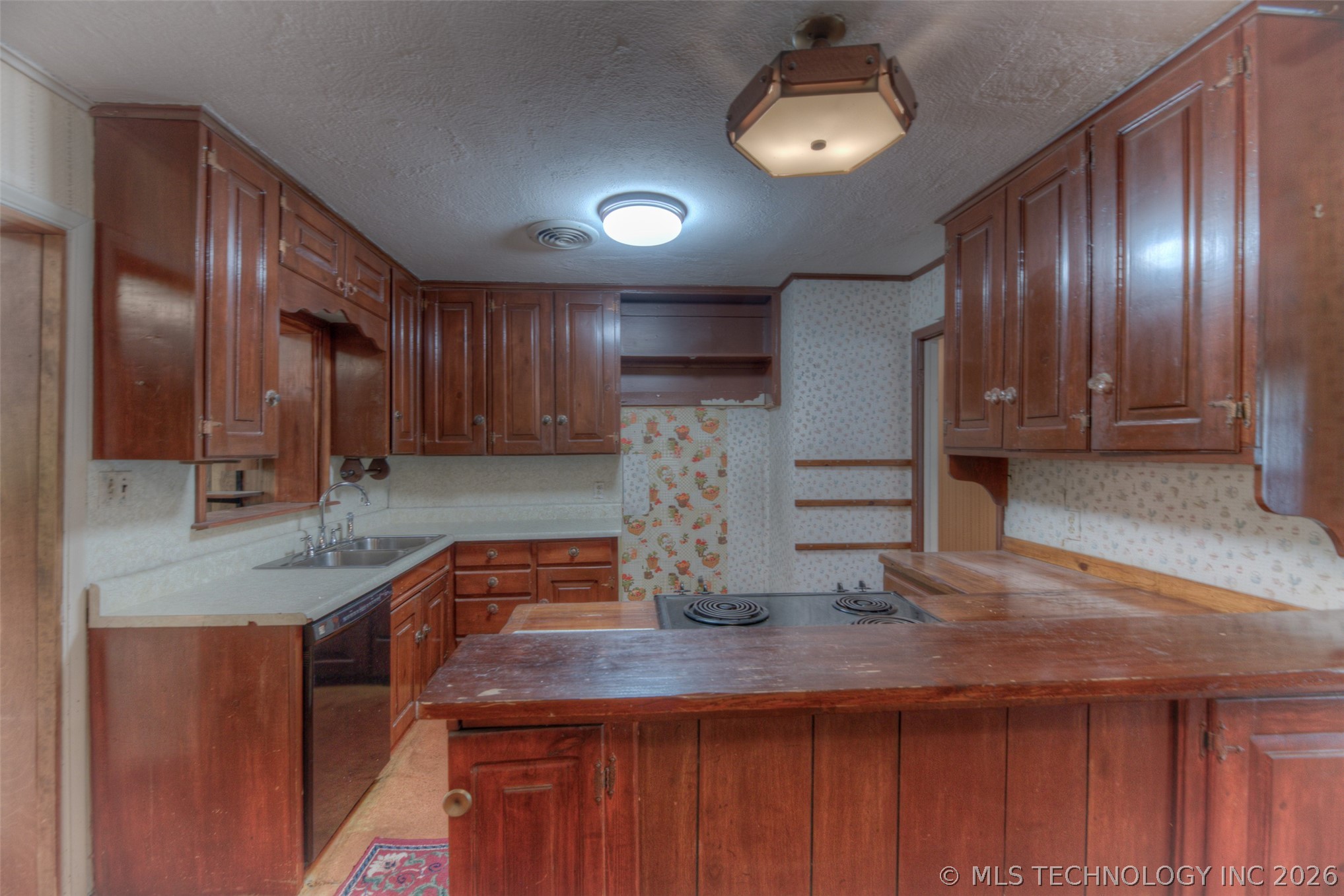 8925 E 15th Street Tulsa OK 74112
