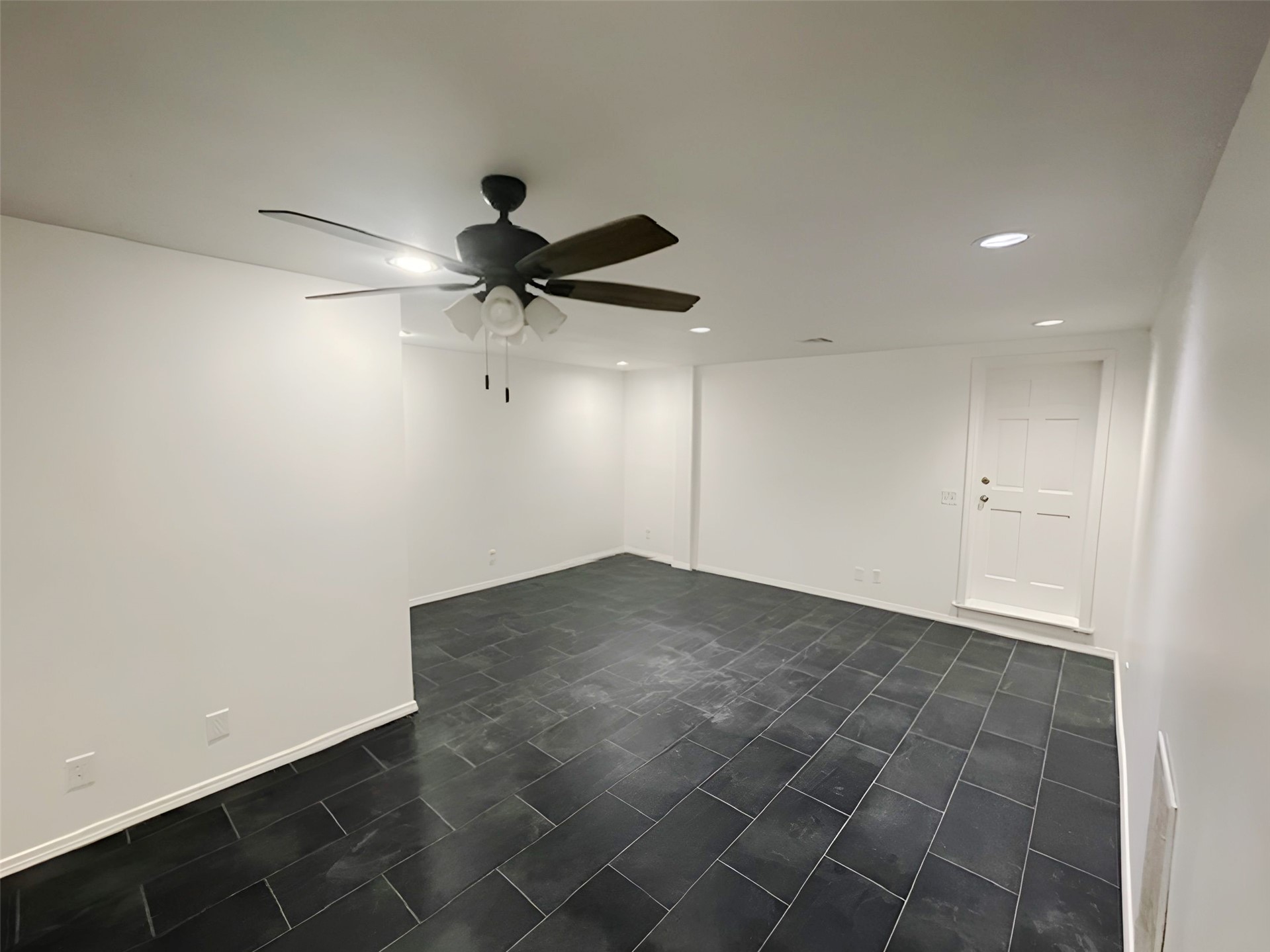 3813 E 99th Place Tulsa OK 74137