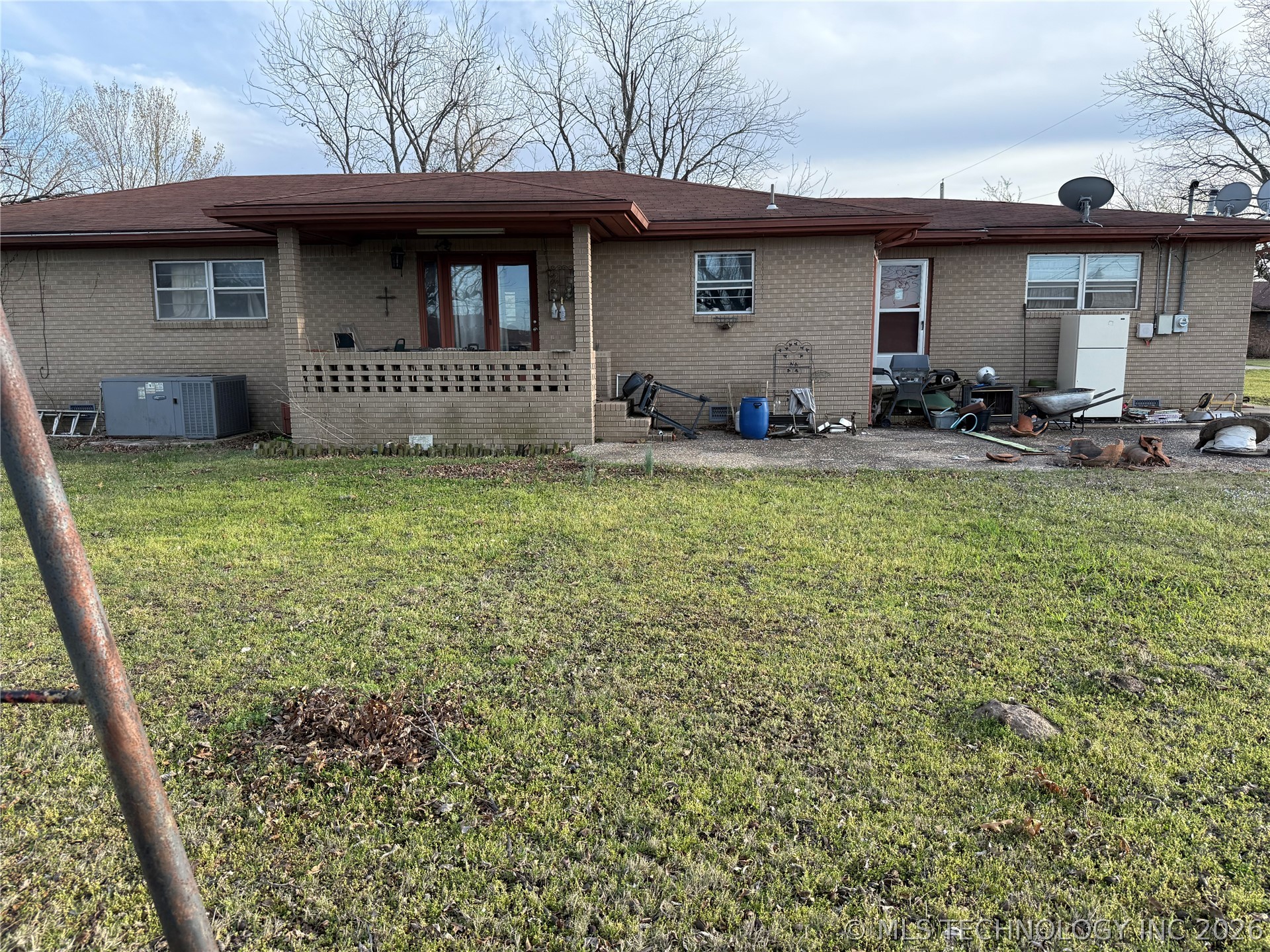 720 W Young Street Morris OK 74445