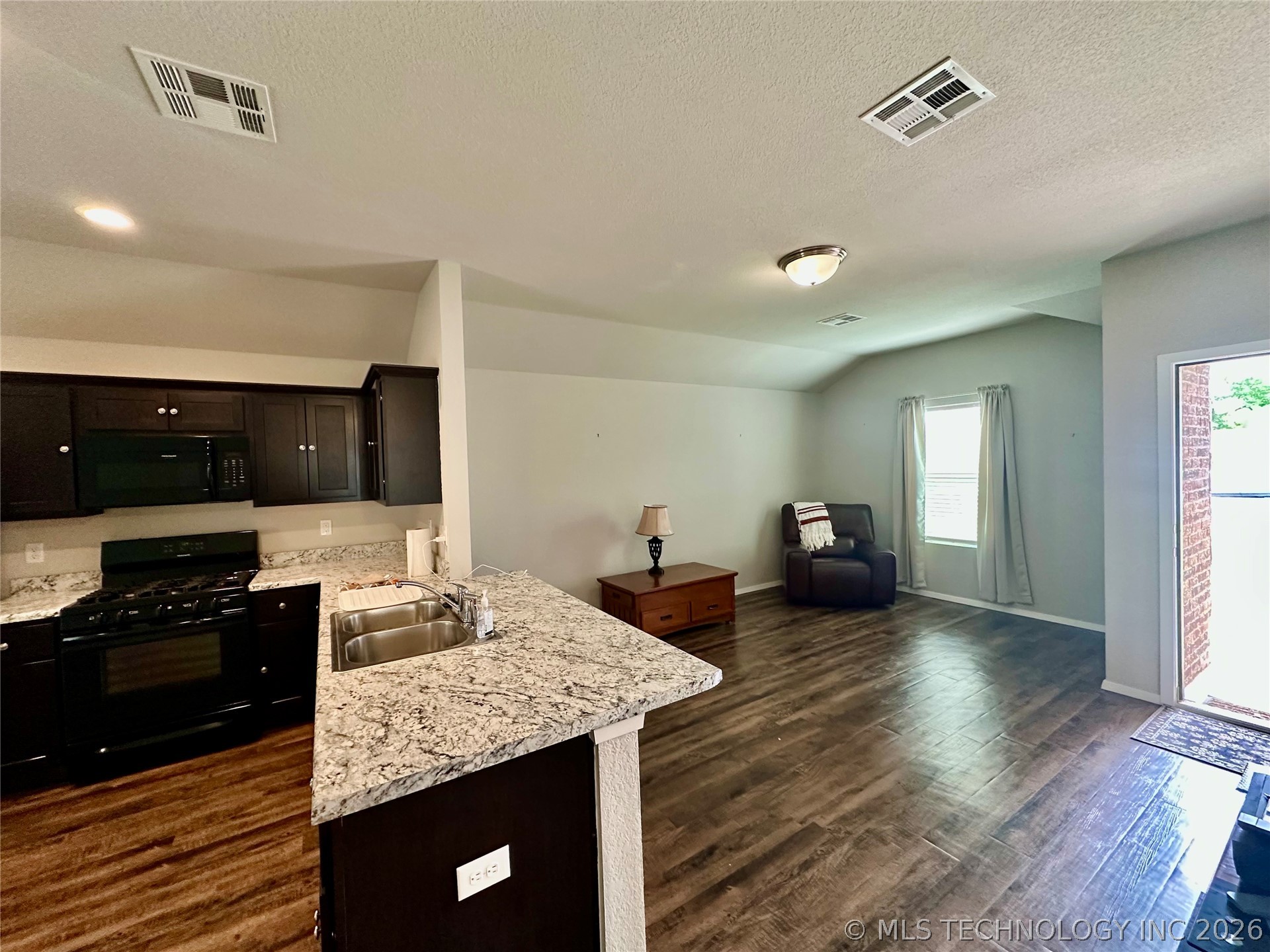 15061 S 284th Eastavenue Coweta OK 74429